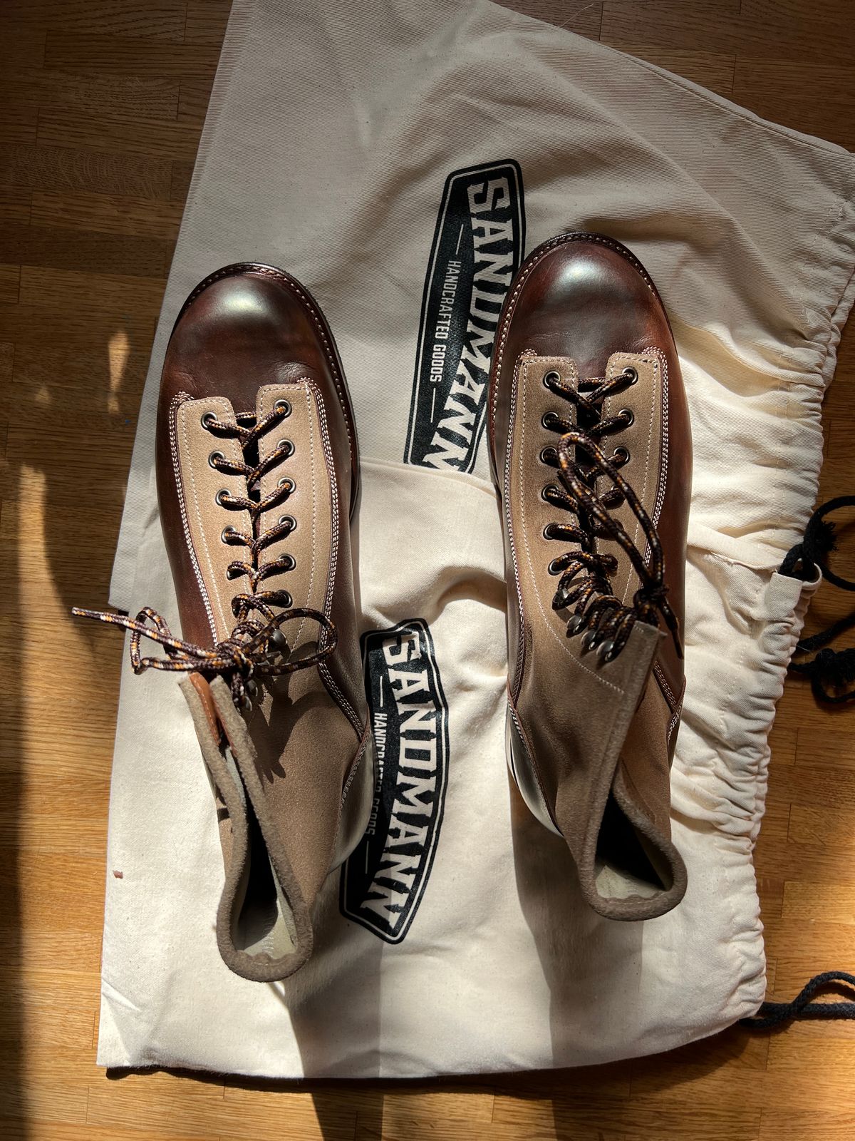 Photo by brunizam on October 1, 2025 of the Sandmann Quartermaster in Brown+swade.