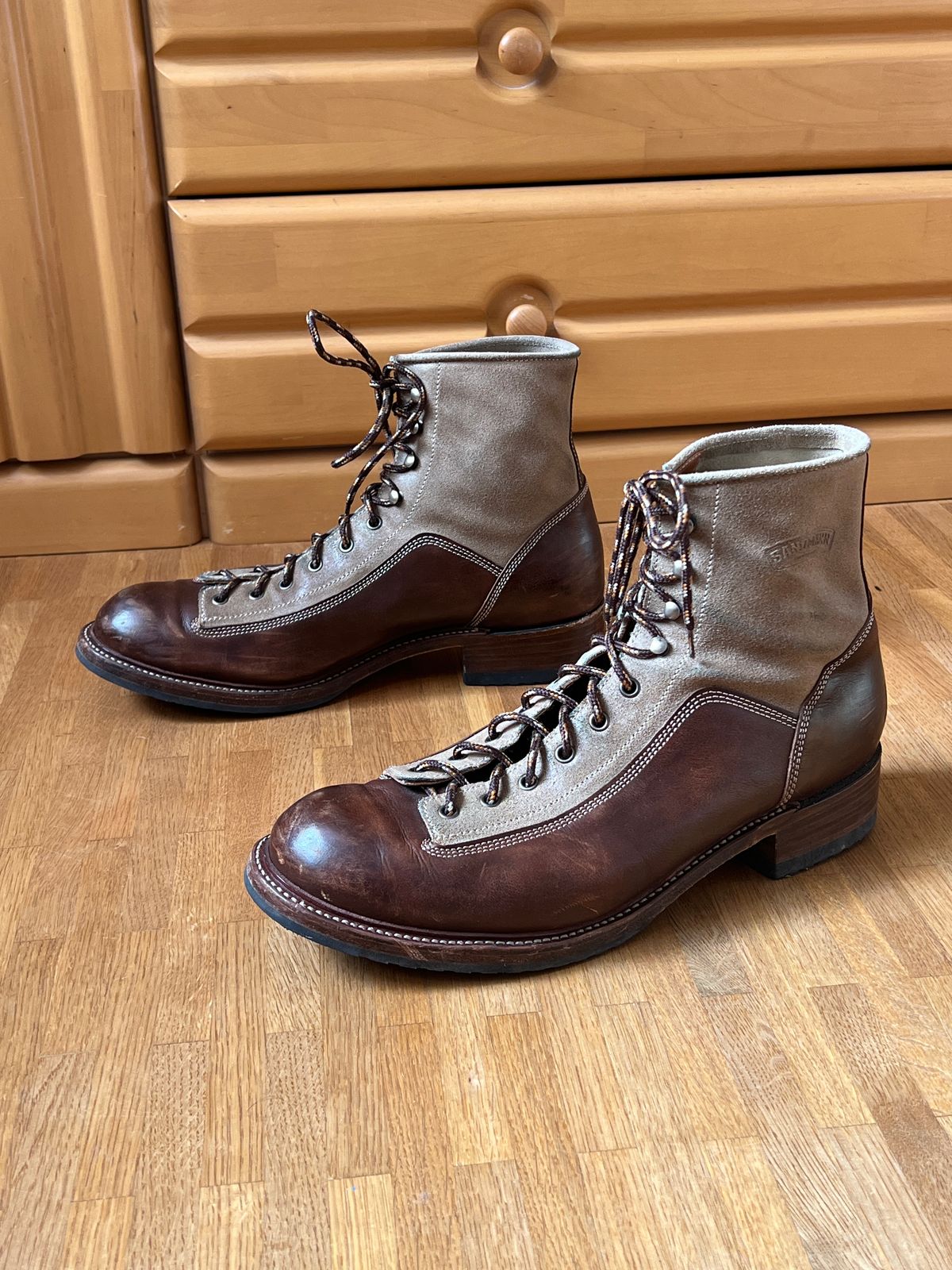 Photo by brunizam on November 1, 2025 of the Sandmann Quartermaster in Brown+swade.