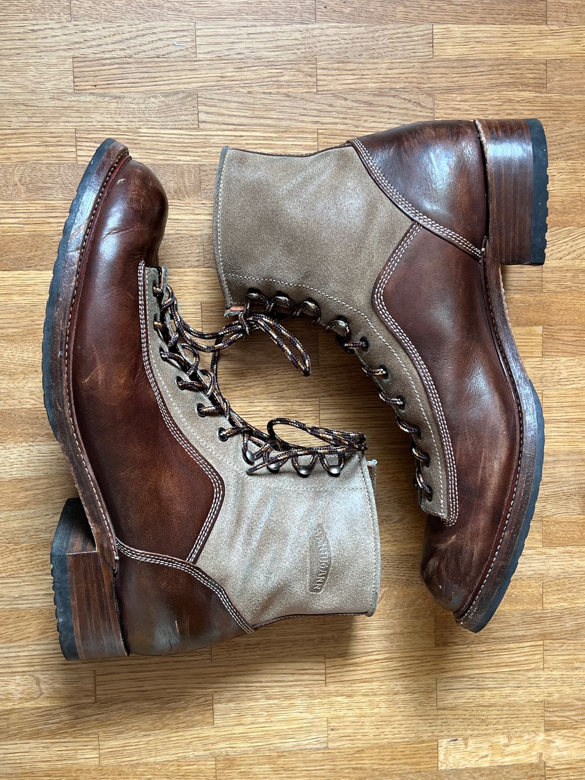 Photo by brunizam on November 1, 2025 of the Sandmann Quartermaster in Brown+swade.