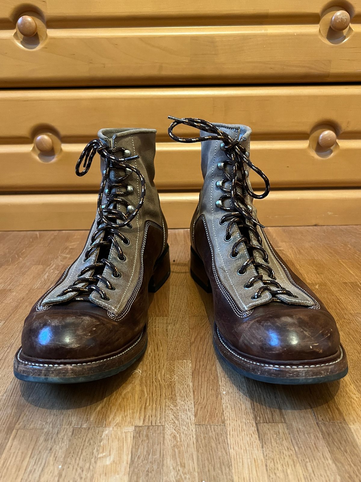 Photo by brunizam on December 2, 2025 of the Sandmann Quartermaster in Brown+swade.