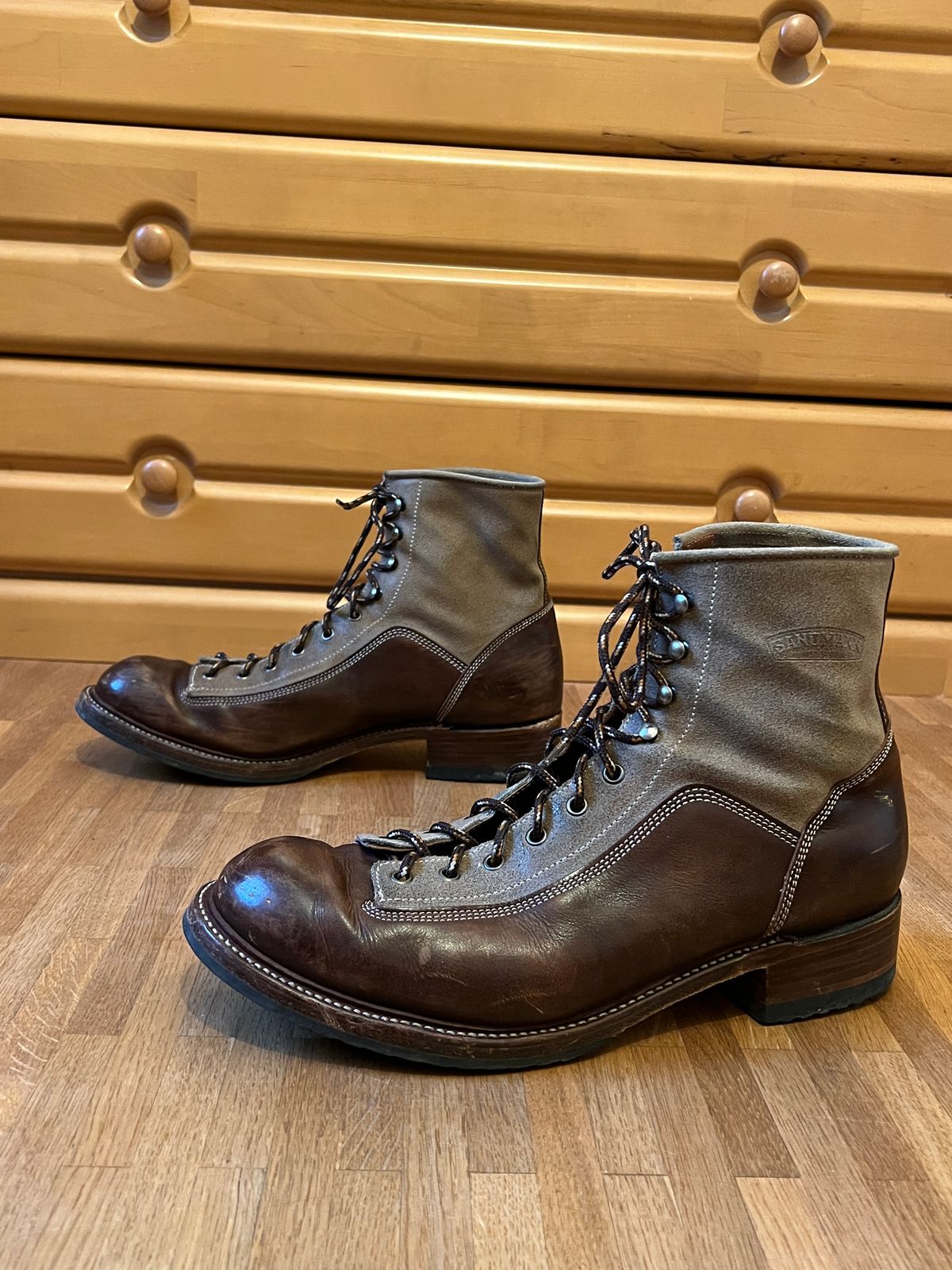 Photo by brunizam on December 2, 2025 of the Sandmann Quartermaster in Brown+swade.