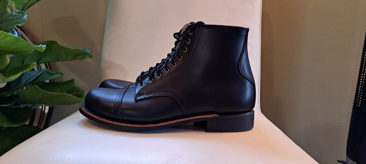 Photo by Roflround on October 4, 2024 of the Canada West Boots Canada West Boots / WM. Moorby 2821 in Horween Black Chromexcel.