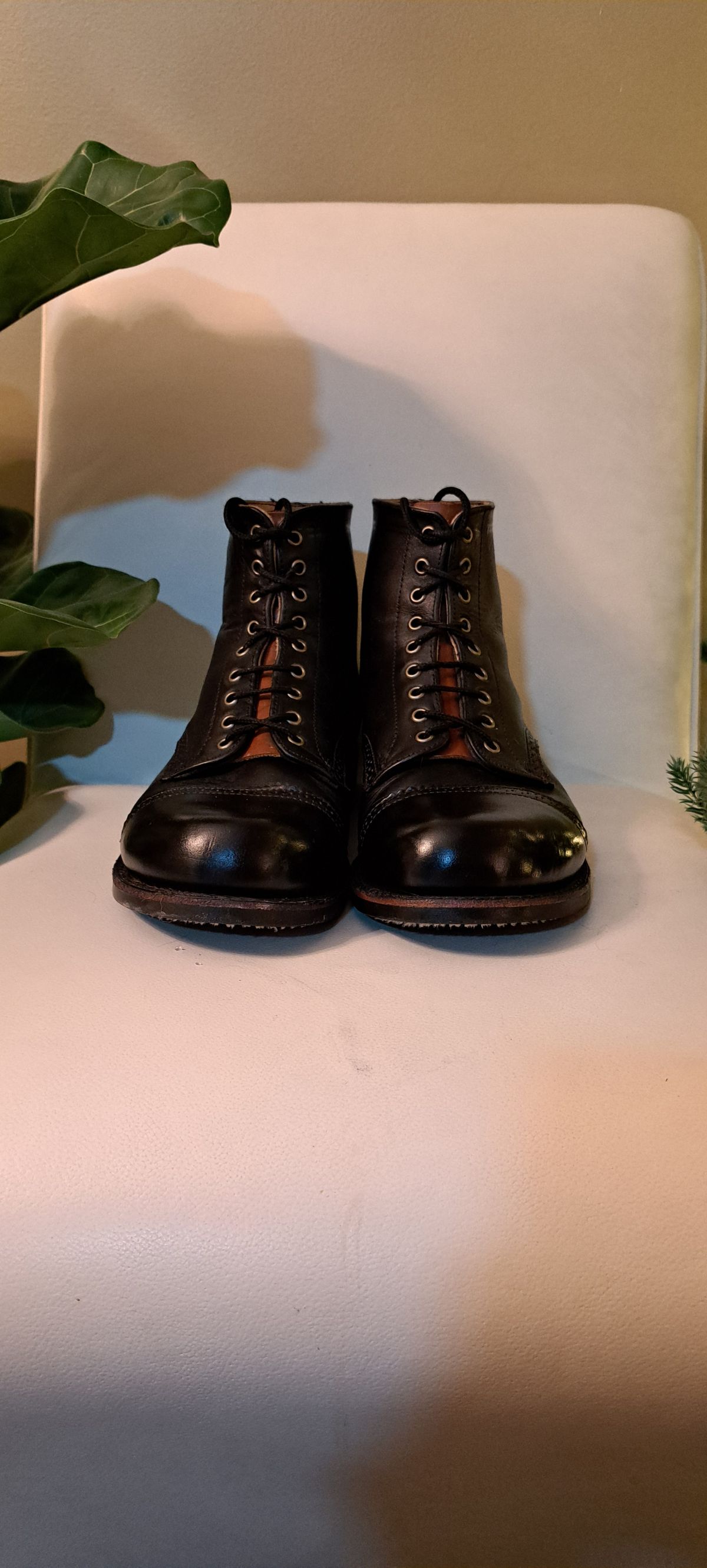 Photo by Roflround on December 6, 2024 of the Canada West Boots Canada West Boots / WM. Moorby 2821 in Horween Black Chromexcel.