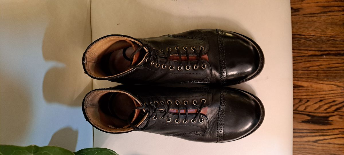 Photo by Roflround on December 6, 2024 of the Canada West Boots Canada West Boots / WM. Moorby 2821 in Horween Black Chromexcel.