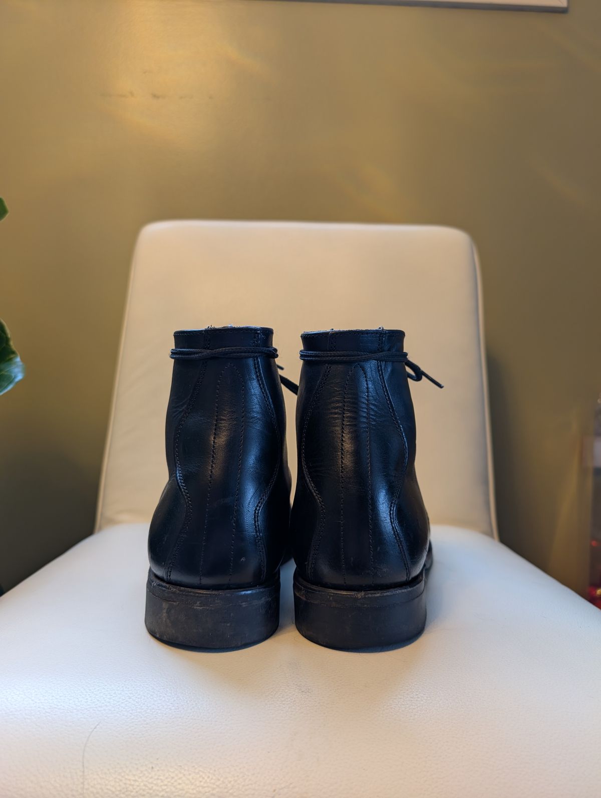Photo by Roflround on January 5, 2025 of the Canada West Boots Canada West Boots / WM. Moorby 2821 in Horween Black Chromexcel.
