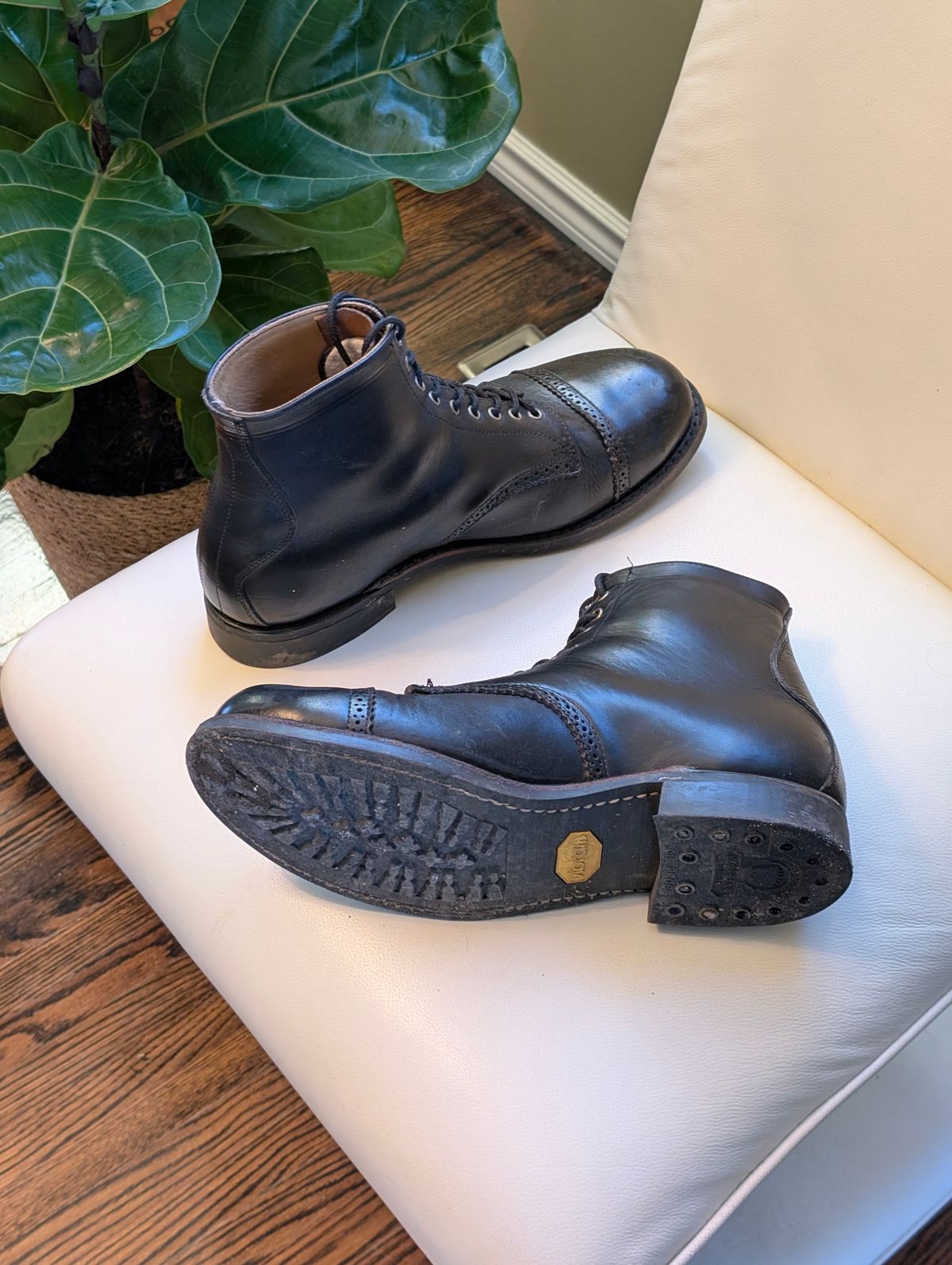 Photo by Roflround on March 6, 2025 of the Canada West Boots Canada West Boots / WM. Moorby 2821 in Horween Black Chromexcel.