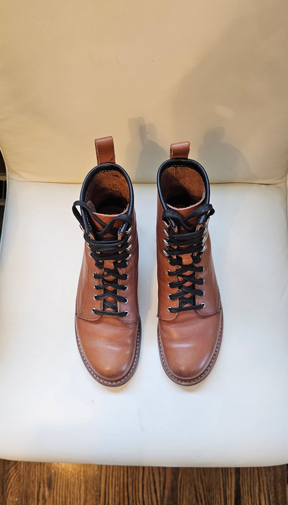 Photo by Roflround on January 5, 2025 of the Red Wing Silversmith in S.B. Foot Mocha.