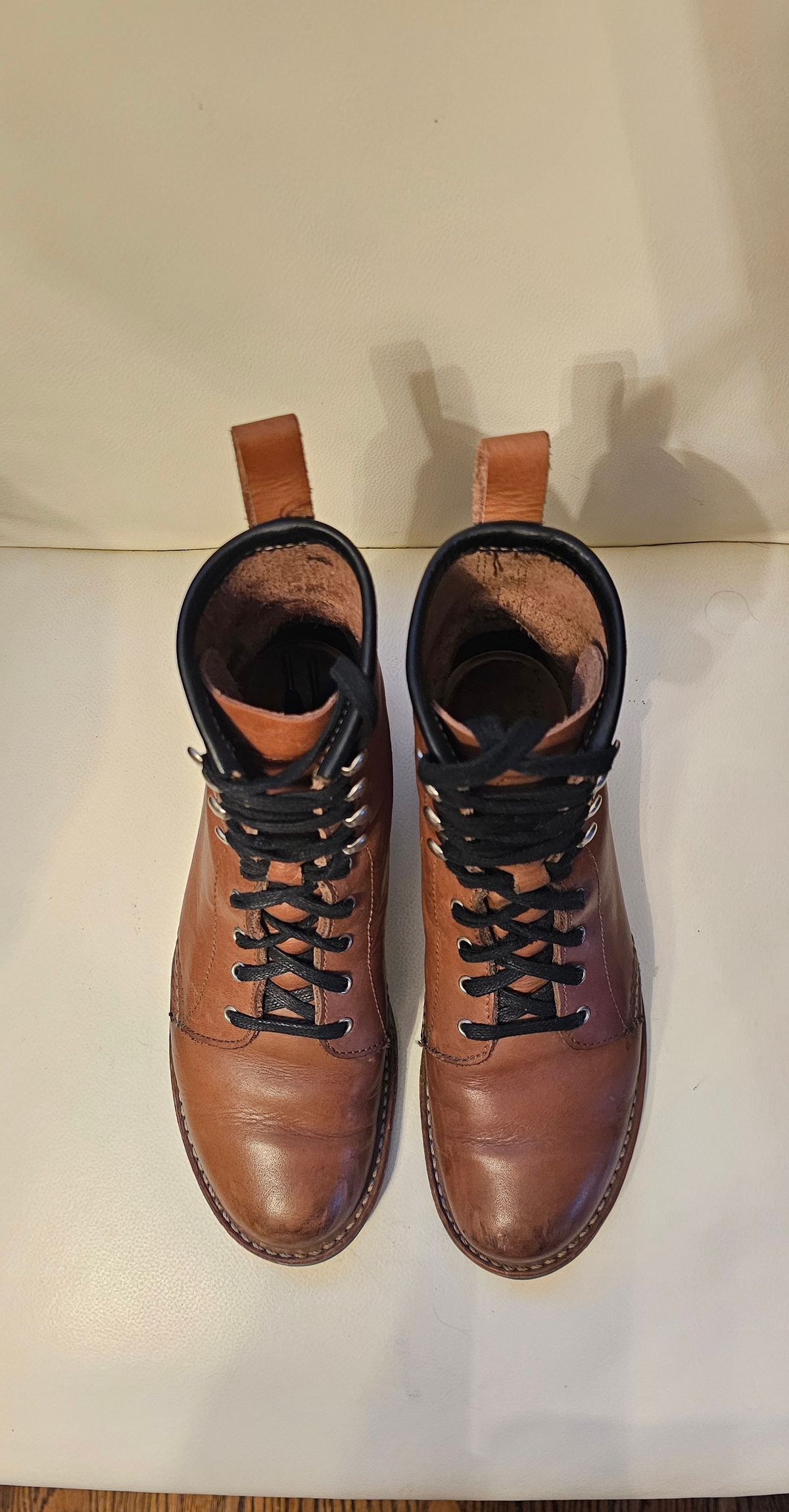 Photo by Roflround on March 6, 2025 of the Red Wing Silversmith in S.B. Foot Mocha.