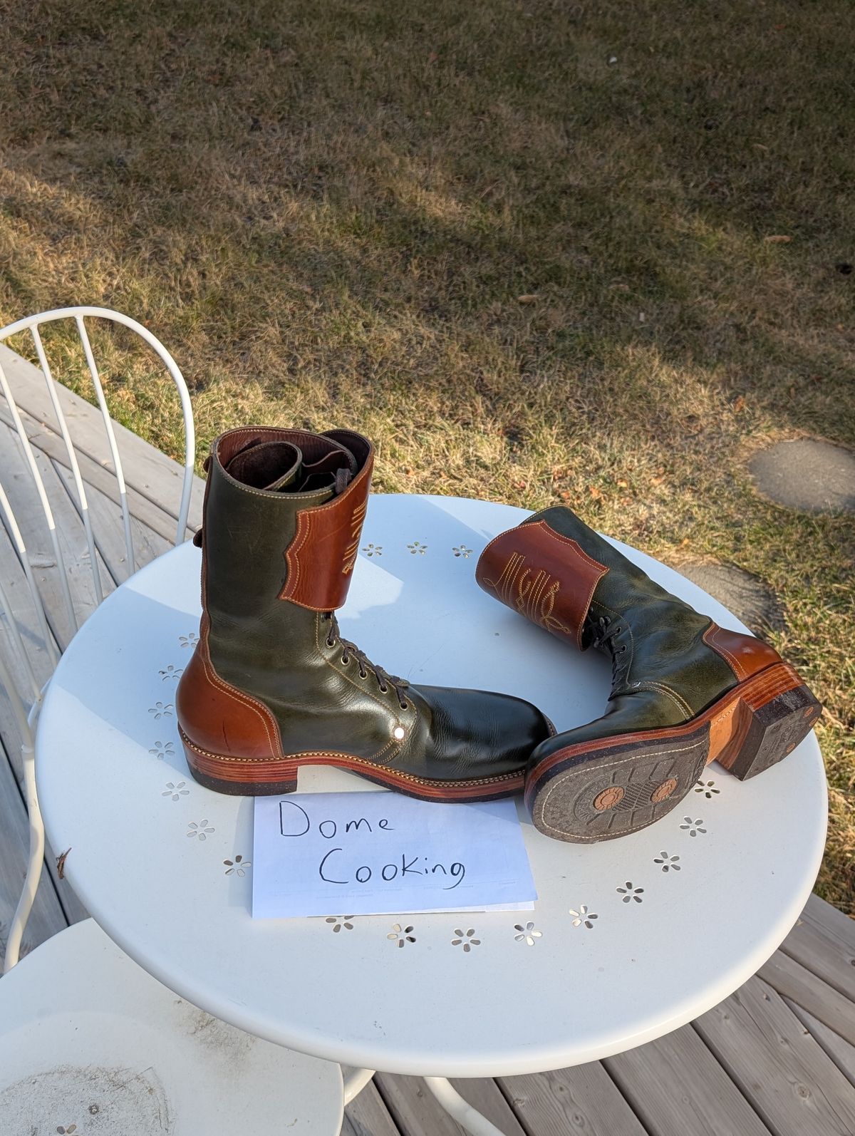 Photo by Roflround on November 5, 2025 of the Fortis Boots Custom Model in Indonesian Medium Brown Pull Up & Indonesian Olive.