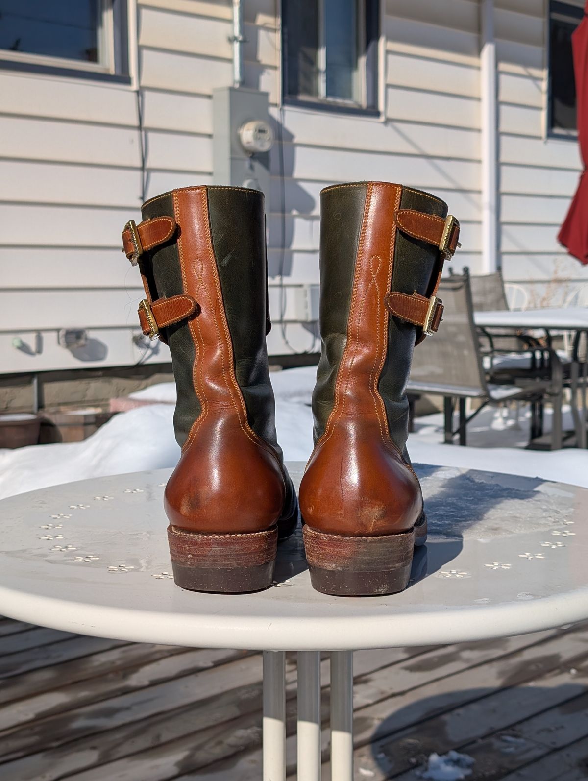 Photo by Roflround on March 5, 2026 of the Fortis Boots Custom Model in Indonesian Medium Brown Pull Up & Indonesian Olive.