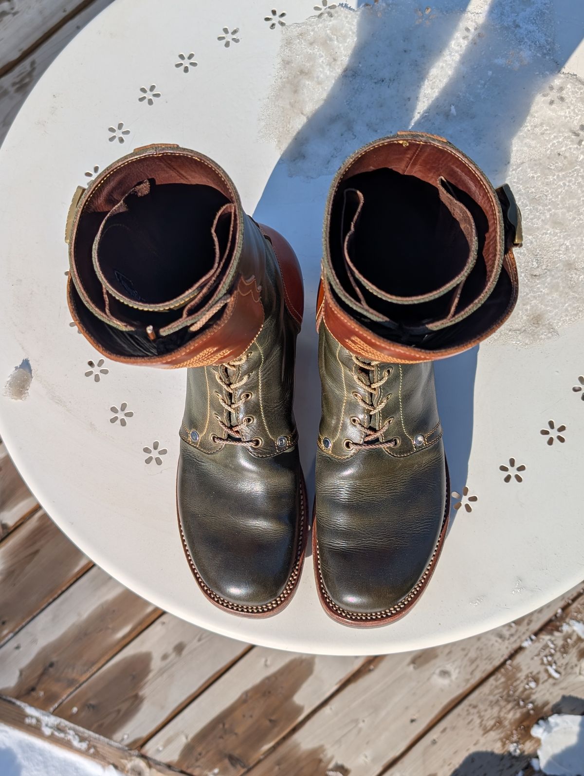 Photo by Roflround on March 5, 2026 of the Fortis Boots Custom Model in Indonesian Medium Brown Pull Up & Indonesian Olive.