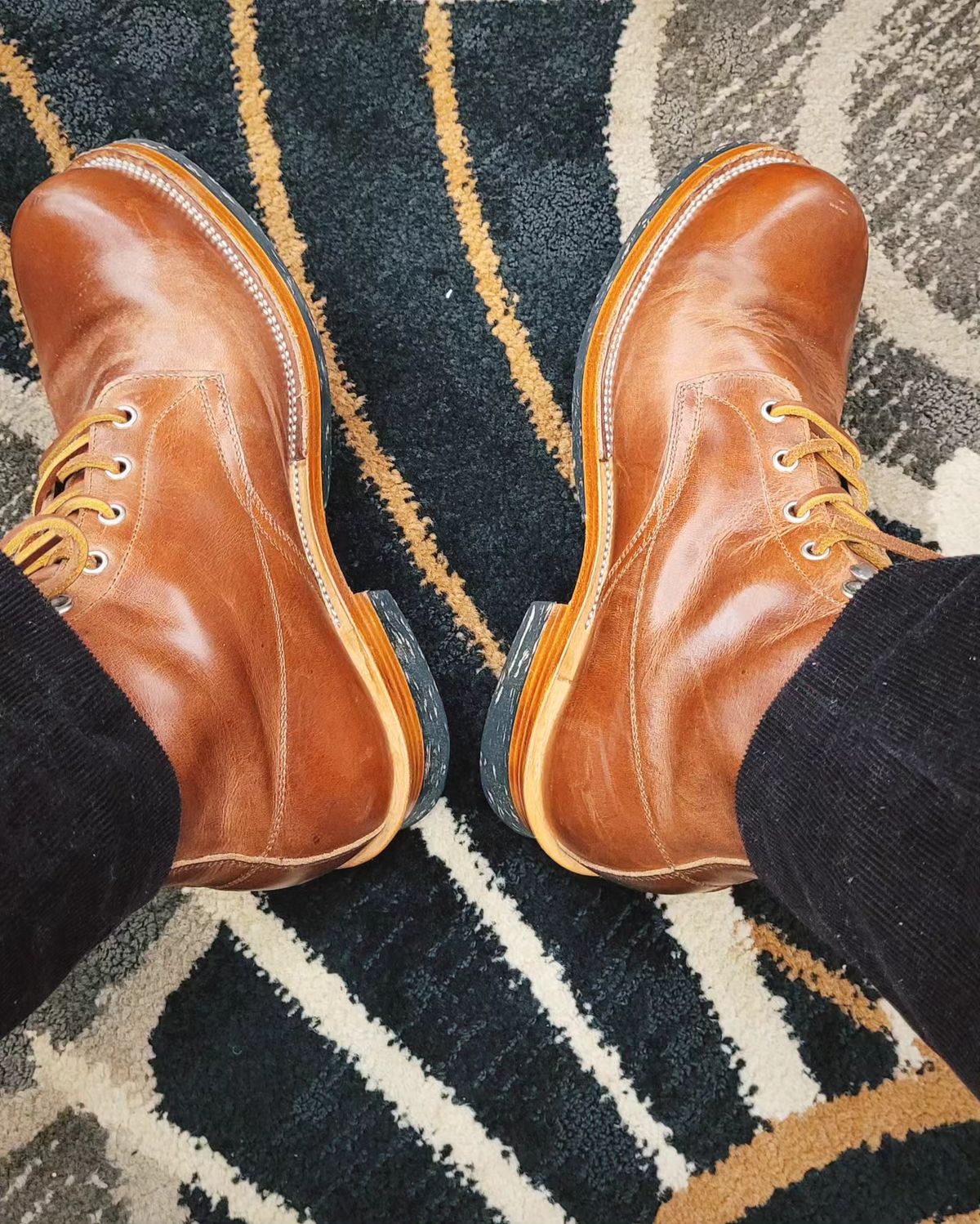 Photo by mr.himothy on November 3, 2023 of the Renav BS - 205 in Indonesian Red Brown Pull Up.