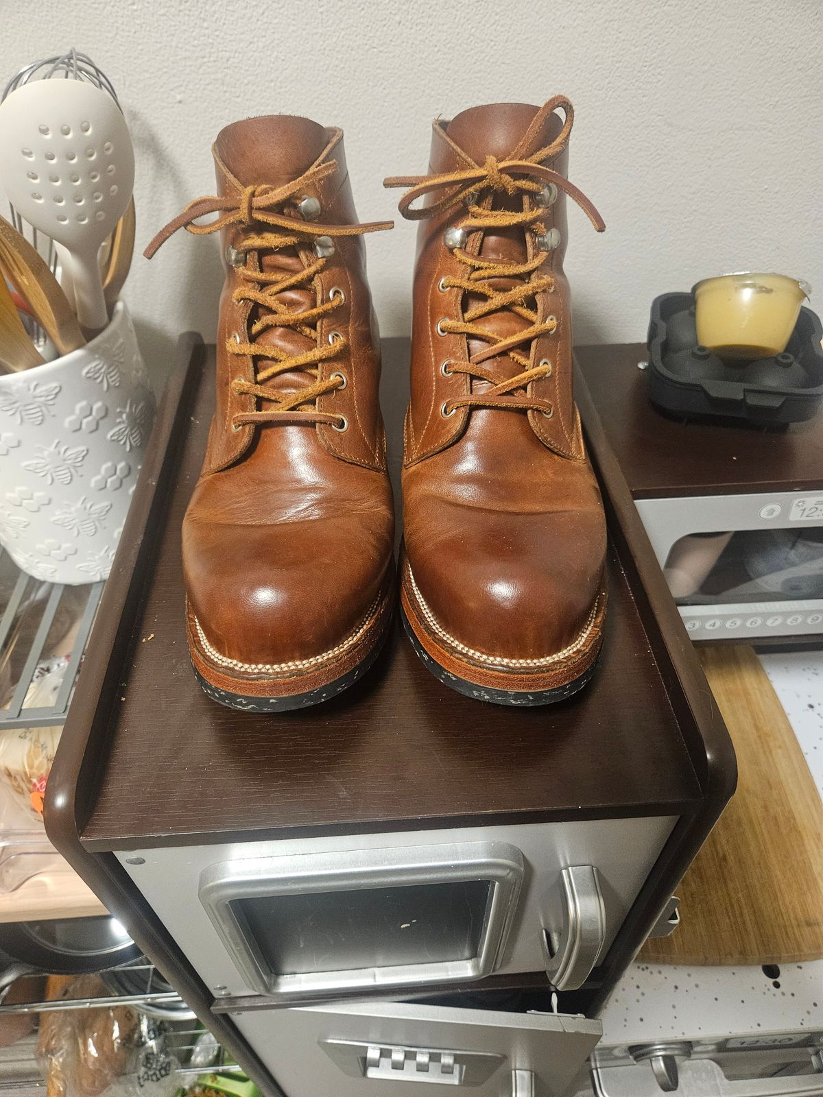 Photo by mr.himothy on February 5, 2024 of the Renav BS - 205 in Indonesian Red Brown Pull Up.