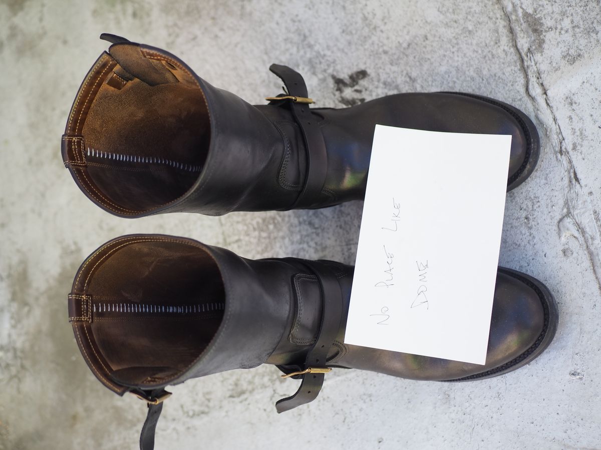 Photo by rolsay on November 4, 2022 of the Motor Engineer Boots in Black Hand-Dyed Italian Horsebutt.
