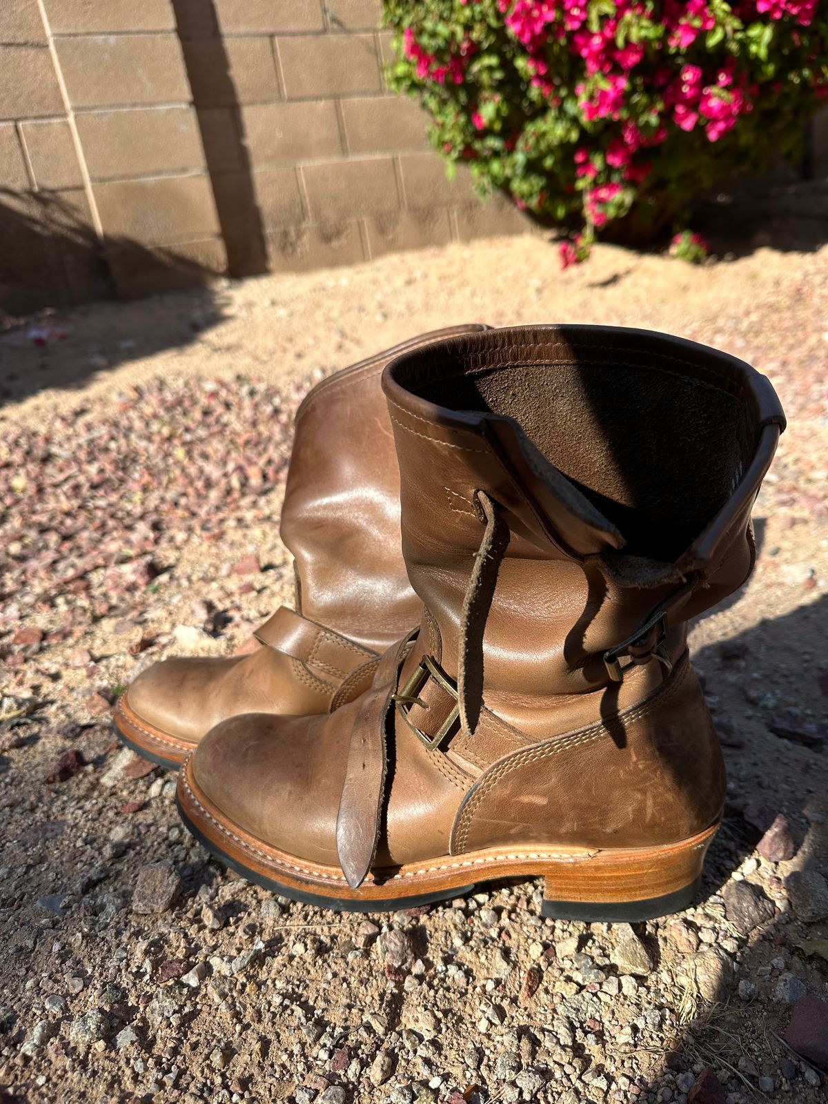 Photo by groverwear on April 5, 2023 of the John Lofgren Wabash Engineer Boots in Horween Natural Chromexcel.