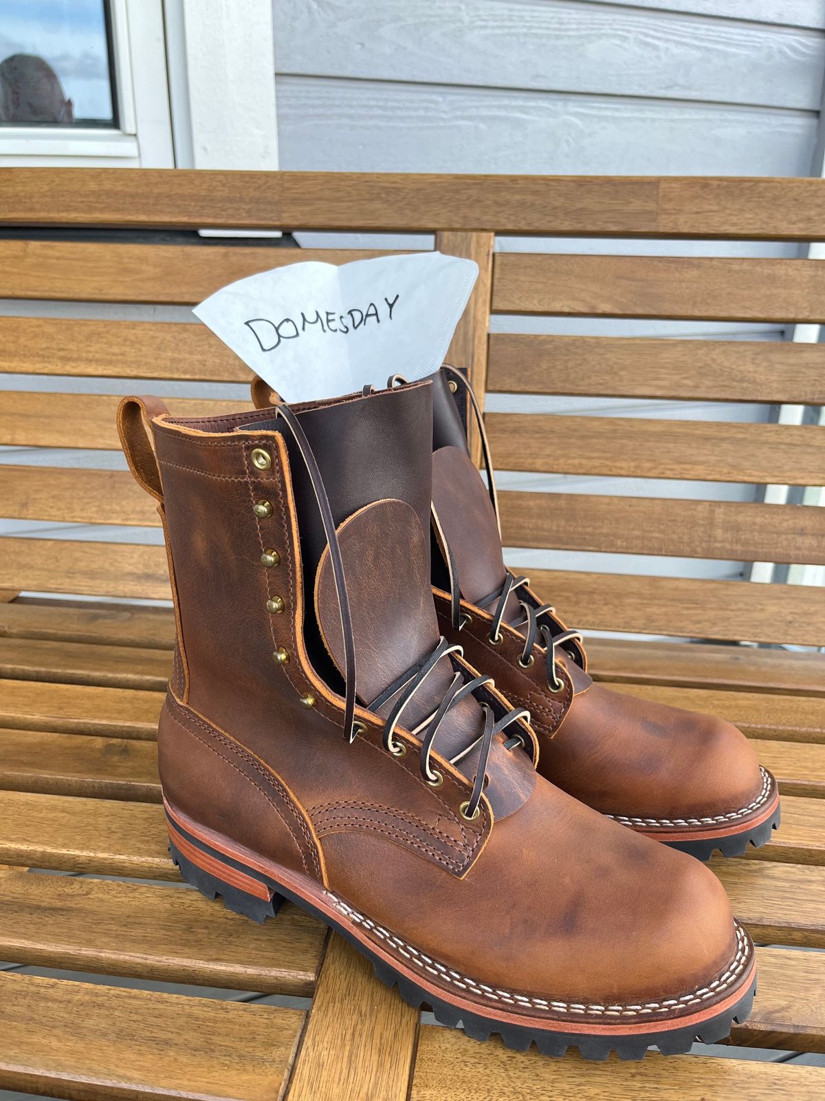Photo by Qltyboots on October 1, 2024 of the Nicks Overlander in Horween Orange Predator.
