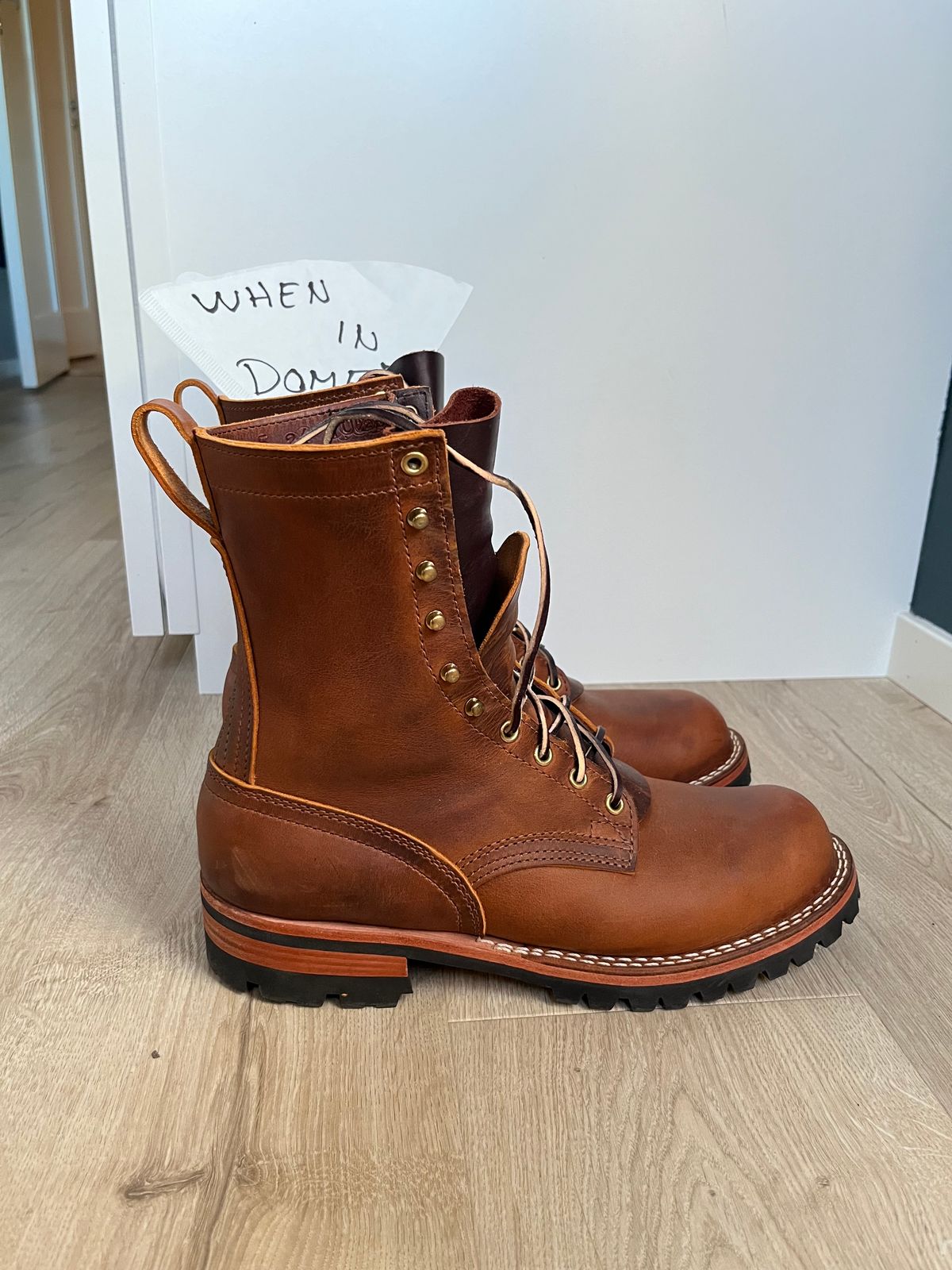 Photo by Qltyboots on November 1, 2024 of the Nicks Overlander in Horween Orange Predator.