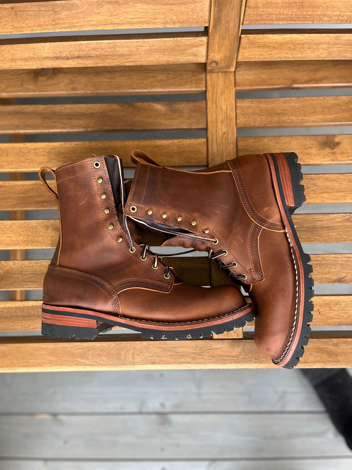 Photo by Qltyboots on December 1, 2024 of the Nicks Overlander in Horween Orange Predator.