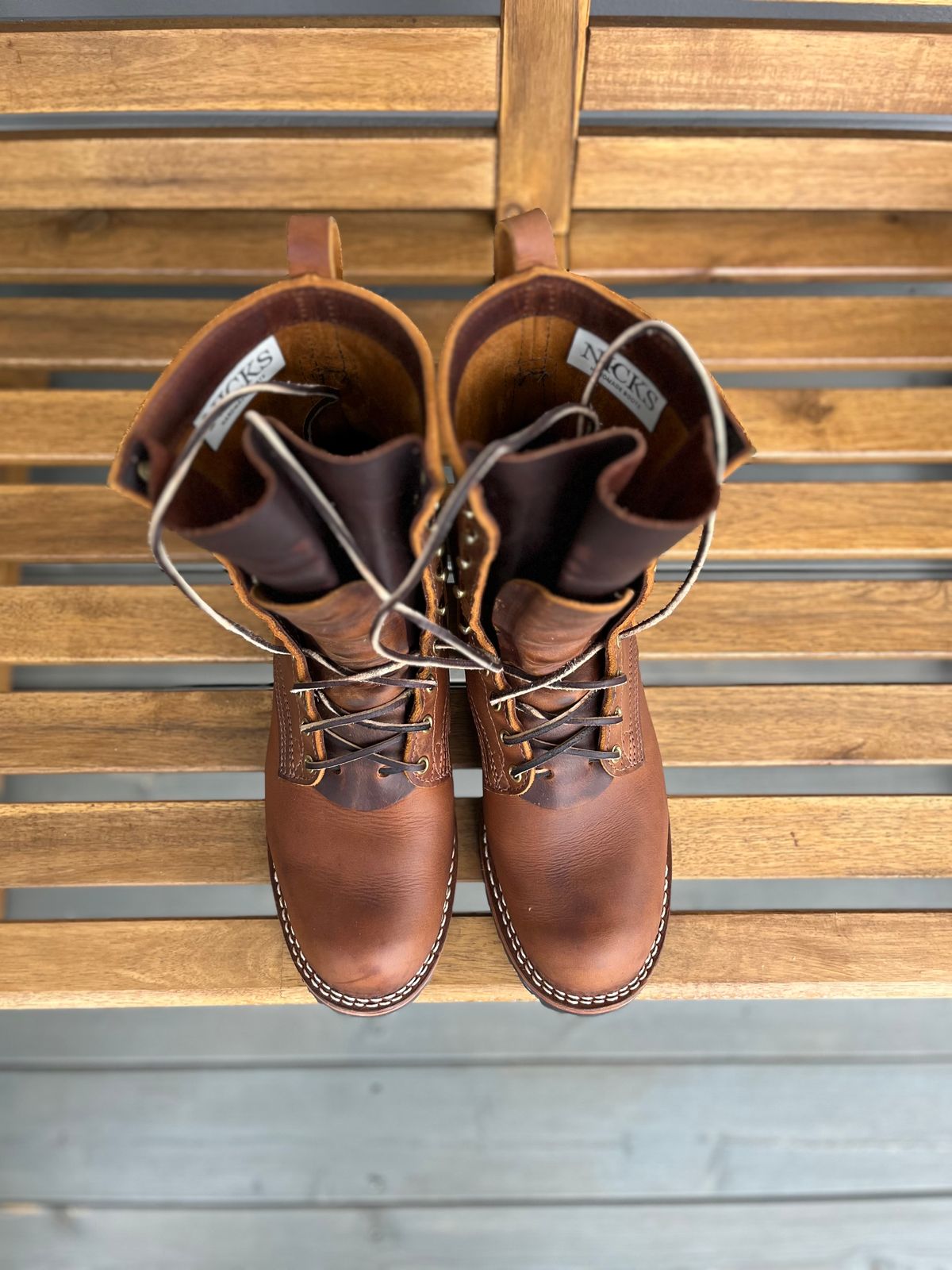 Photo by Qltyboots on December 1, 2024 of the Nicks Overlander in Horween Orange Predator.