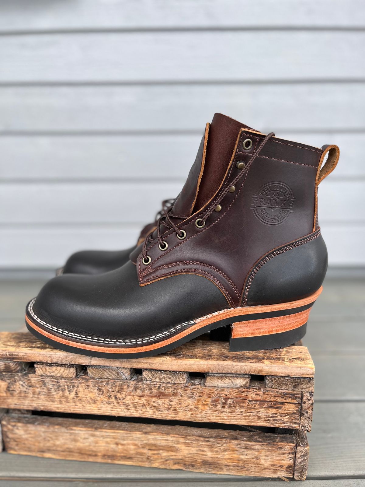 Photo by Qltyboots on October 2, 2023 of the Frank's Boots Wilshire in Seidel Mocha Oil Tan.