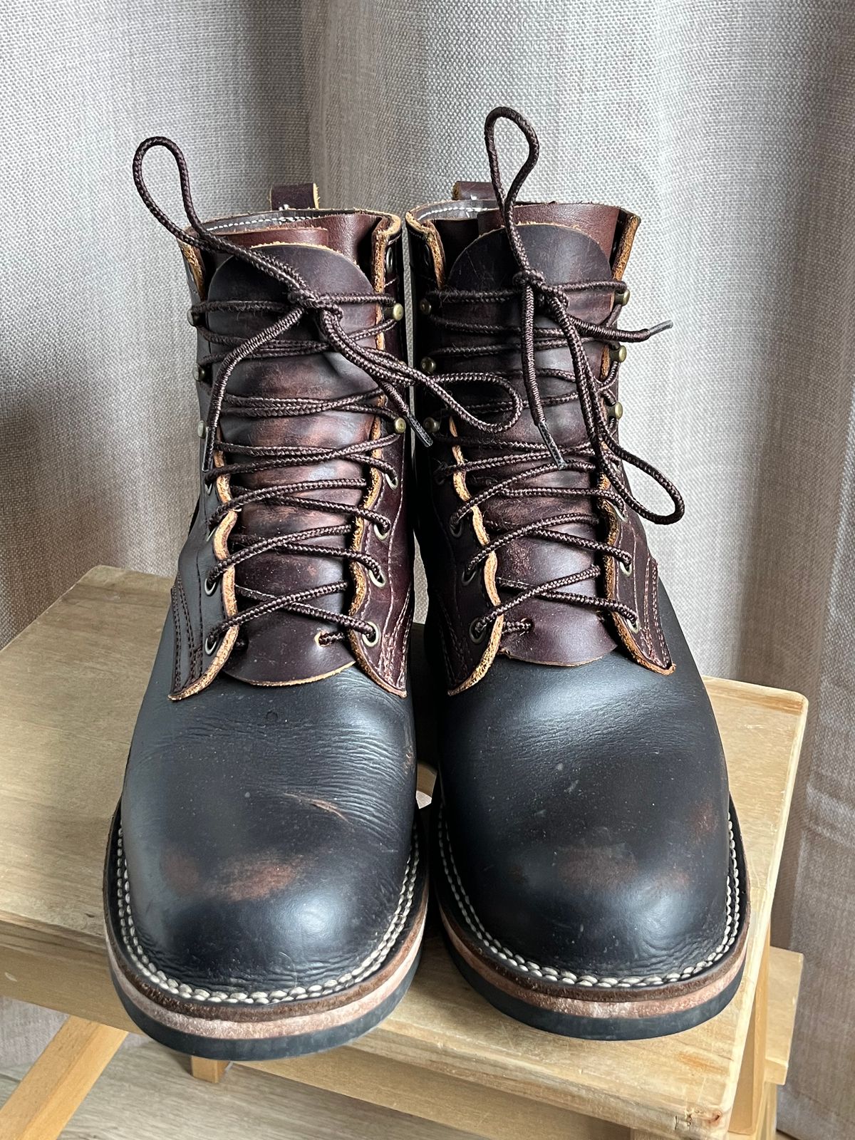 Photo by Qltyboots on March 1, 2024 of the Frank's Boots Wilshire in Seidel Mocha Oil Tan.