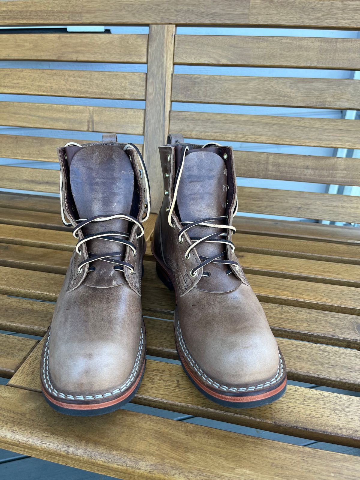 Photo by Qltyboots on October 1, 2024 of the Nicks MTO in Horween Natural Chromexcel.
