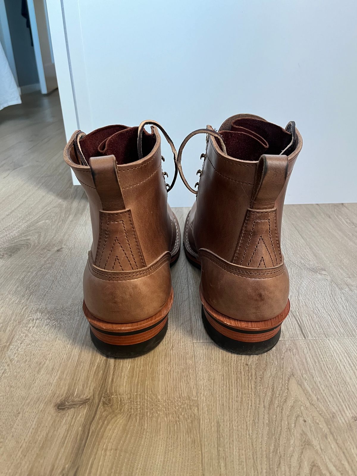 Photo by Qltyboots on November 1, 2024 of the Nicks MTO in Horween Natural Chromexcel.