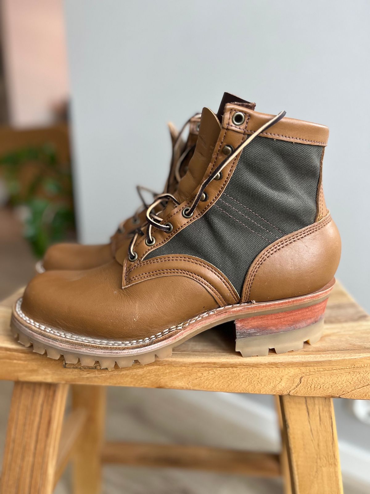 Photo by Qltyboots on November 1, 2023 of the Frank's Boots Ryker AT in Seidel Tan Teton.