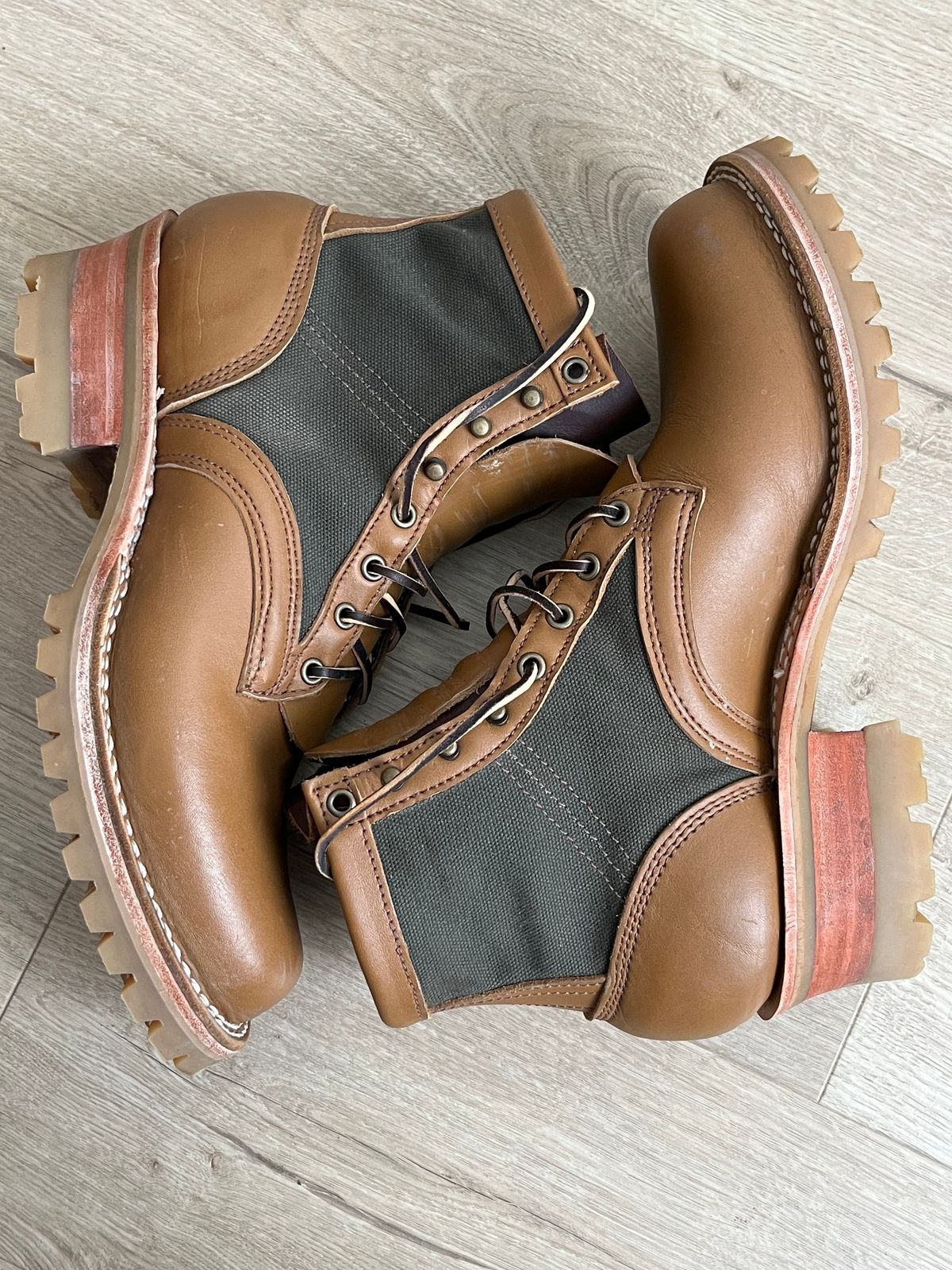 Photo by Qltyboots on November 1, 2023 of the Frank's Boots Ryker AT in Seidel Tan Teton.