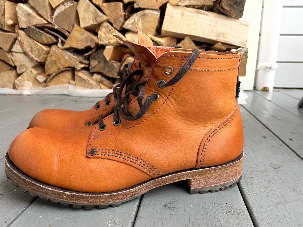 Photo by Qltyboots on November 1, 2022 of the Dundas Footwear Type 01 in Badalassi Carlo Cognac Minerva.