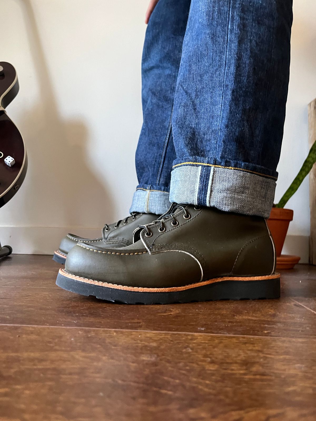 Photo by amekajihead on October 1, 2023 of the Red Wing 6-Inch Classic Moc in S.B. Foot Alpine Portage.