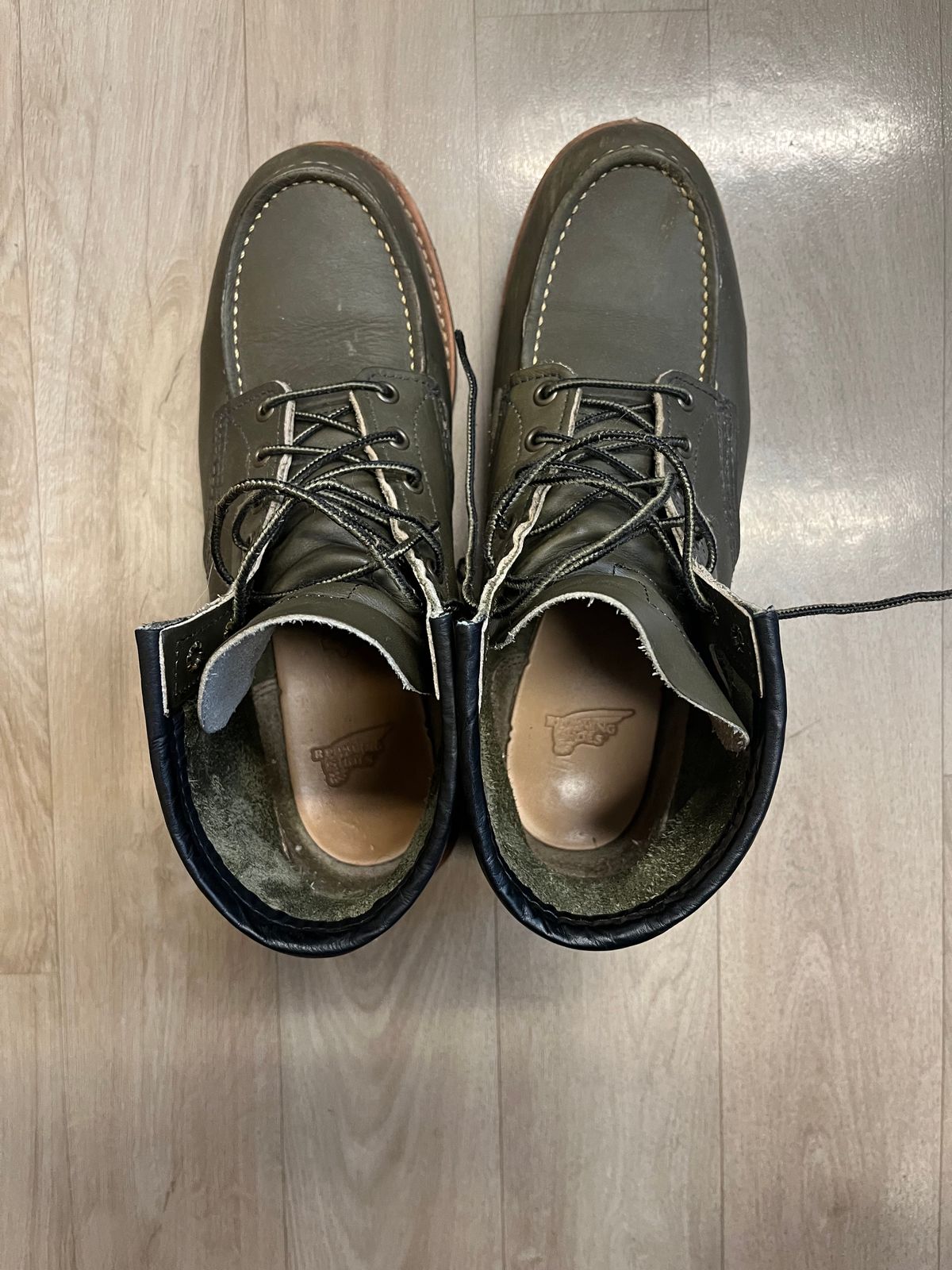 Photo by amekajihead on November 2, 2023 of the Red Wing 6-Inch Classic Moc in S.B. Foot Alpine Portage.