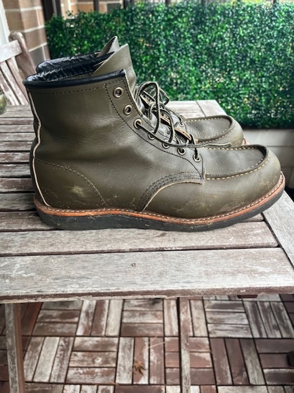Photo by amekajihead on January 1, 2024 of the Red Wing 6-Inch Classic Moc in S.B. Foot Alpine Portage.