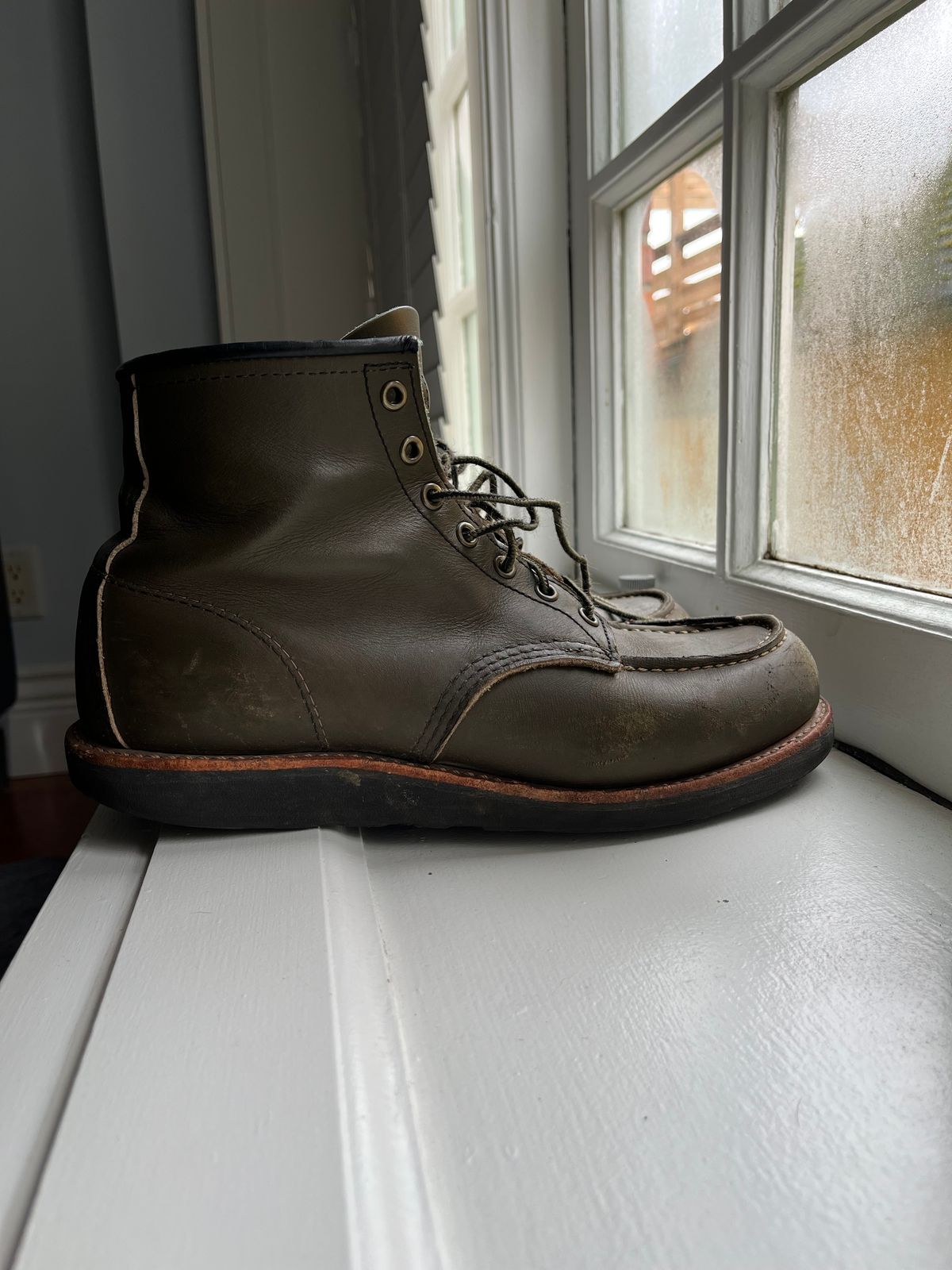Photo by amekajihead on March 1, 2024 of the Red Wing 6-Inch Classic Moc in S.B. Foot Alpine Portage.