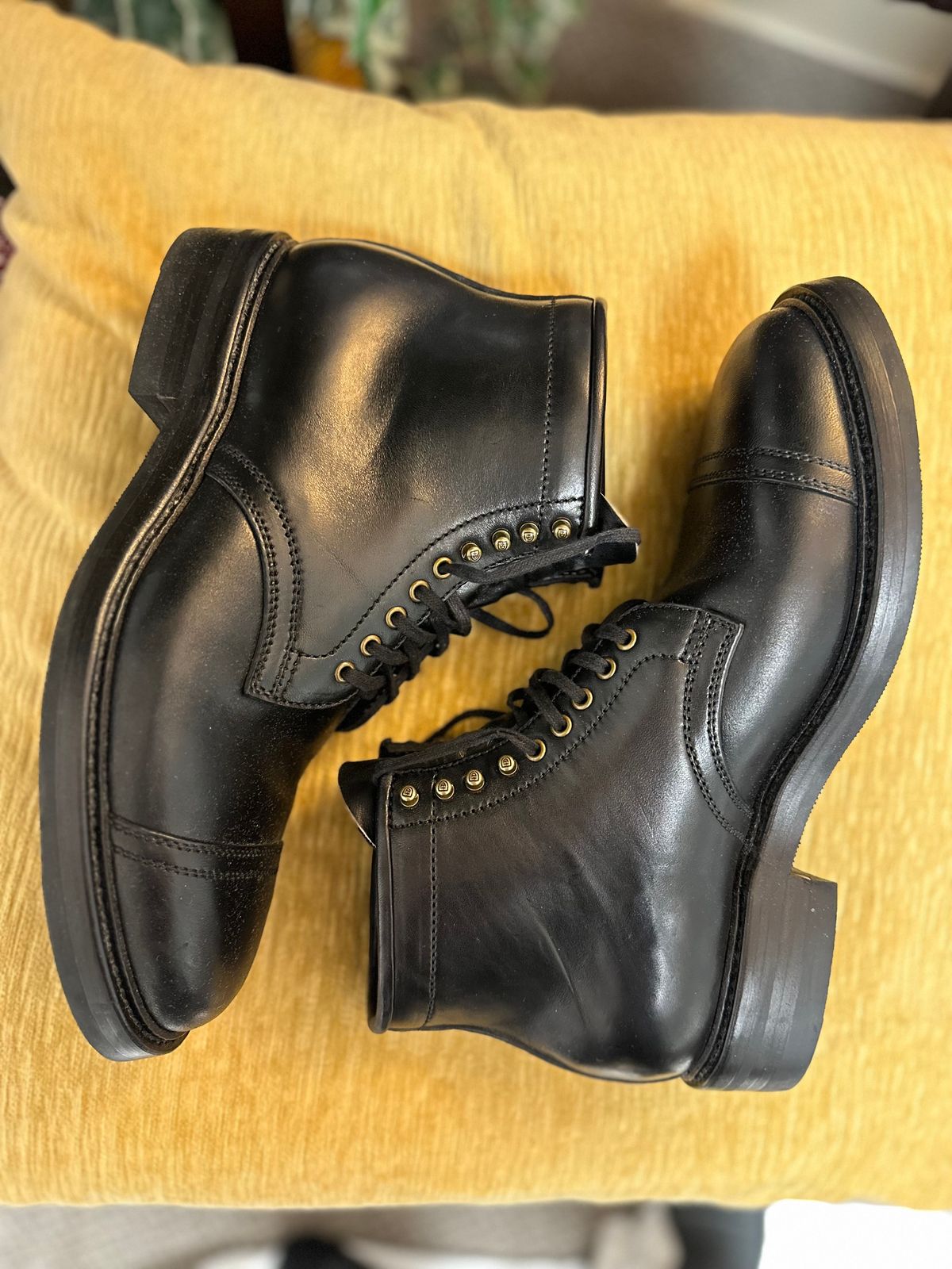 Photo by Oncomingstorm on March 2, 2024 of the Flame Panda Service Boot in Maryam Natural Horsebutt Overdyed Brown then Black.
