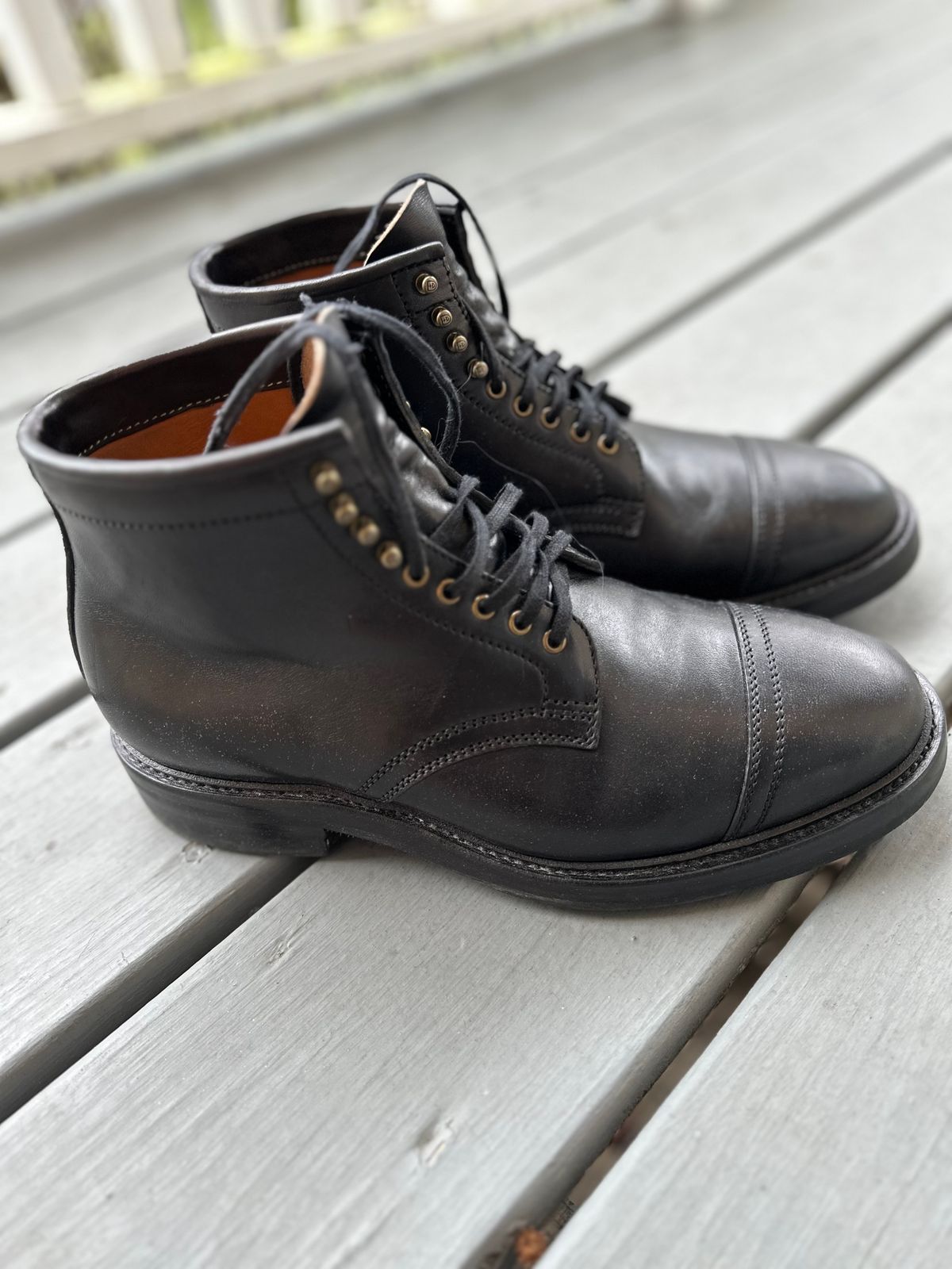 Photo by Oncomingstorm on April 2, 2024 of the Flame Panda Service Boot in Maryam Natural Horsebutt Overdyed Brown then Black.