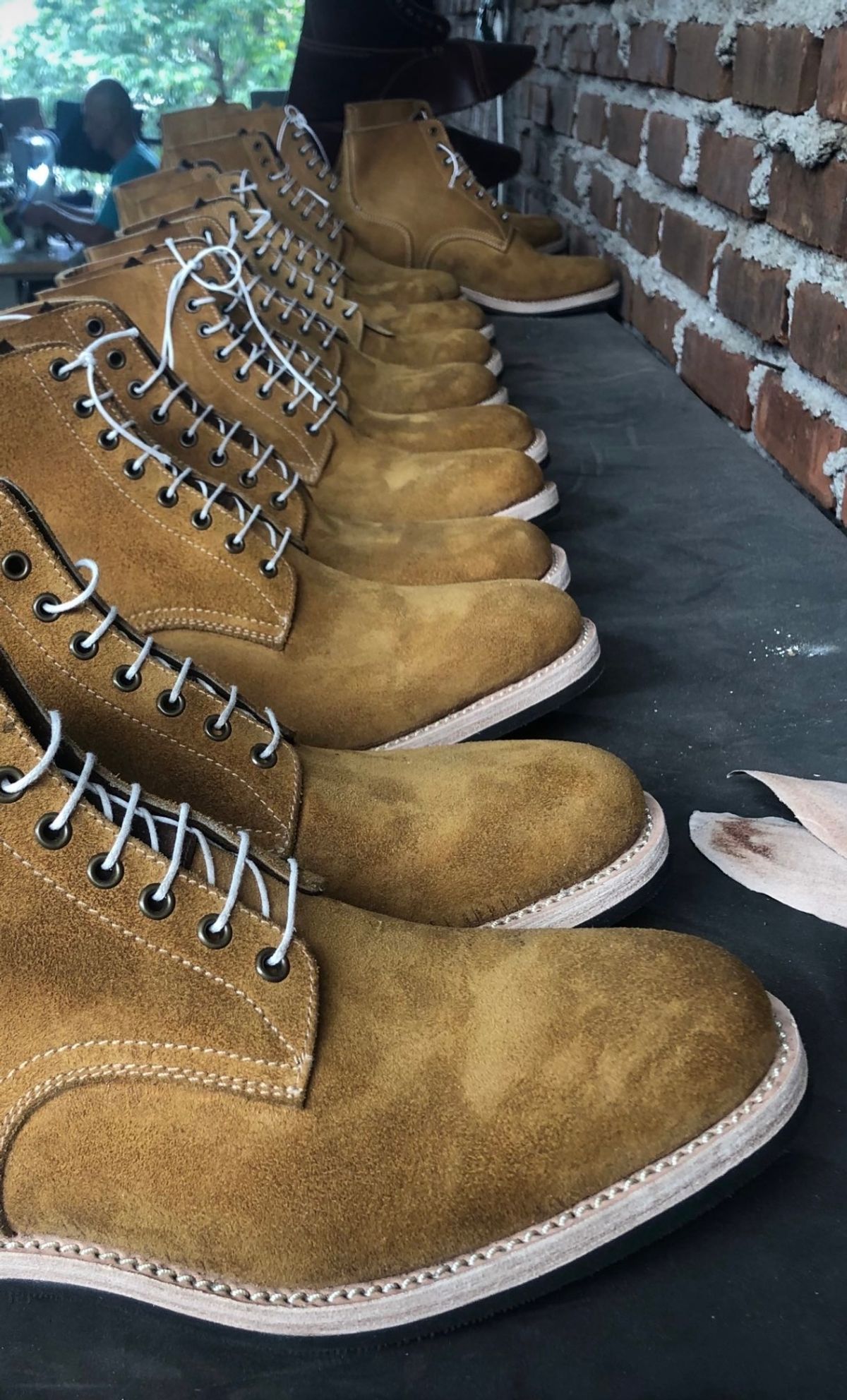 Photo by Oncomingstorm on October 3, 2024 of the Kiattoko Handmade Boondockers in Horween Wheat Chamois Roughout.