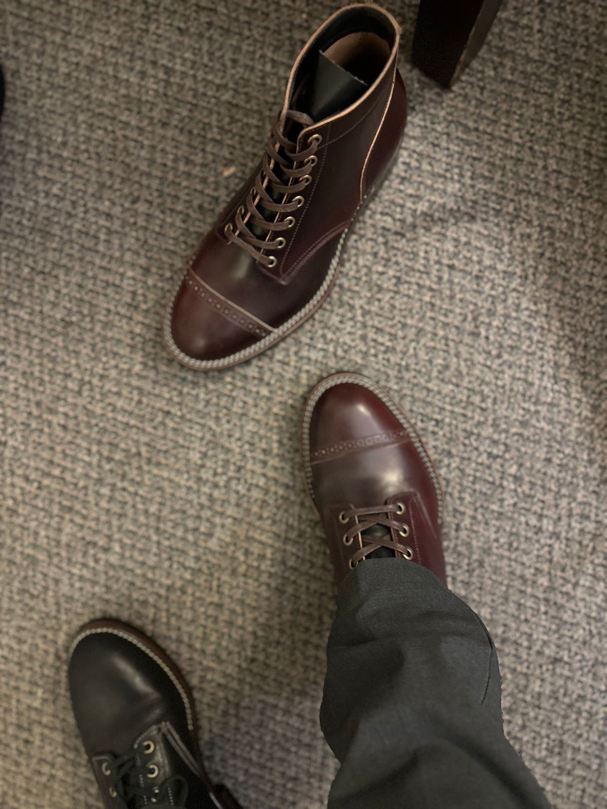 Photo by Oncomingstorm on September 4, 2024 of the Onderhoud SVC03 Service Boot in Horween Color 8 Shell Cordovan & Wickett & Craig Black Milled Traditional Harness.