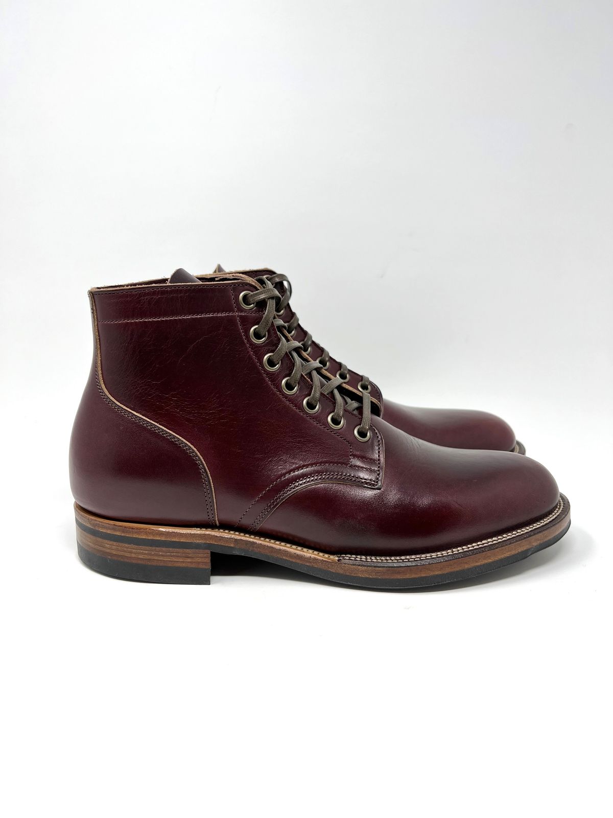 Photo by central209 on October 3, 2022 of the Viberg Service Boot in Horween Color 8 Chromexcel.