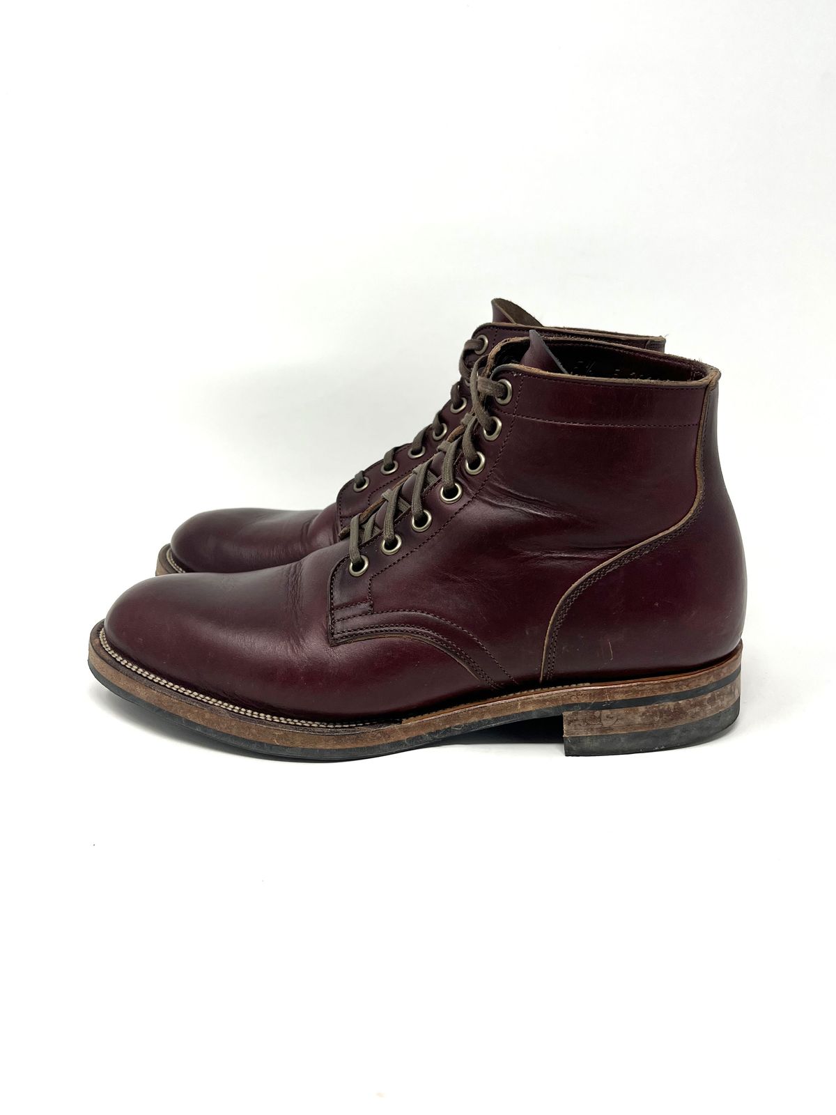 Photo by central209 on November 5, 2022 of the Viberg Service Boot in Horween Color 8 Chromexcel.