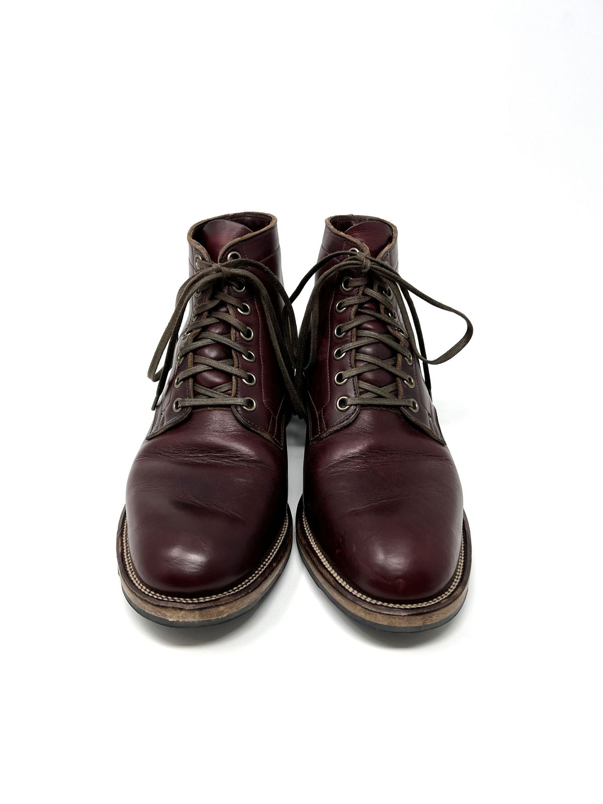 Photo by central209 on December 6, 2022 of the Viberg Service Boot in Horween Color 8 Chromexcel.
