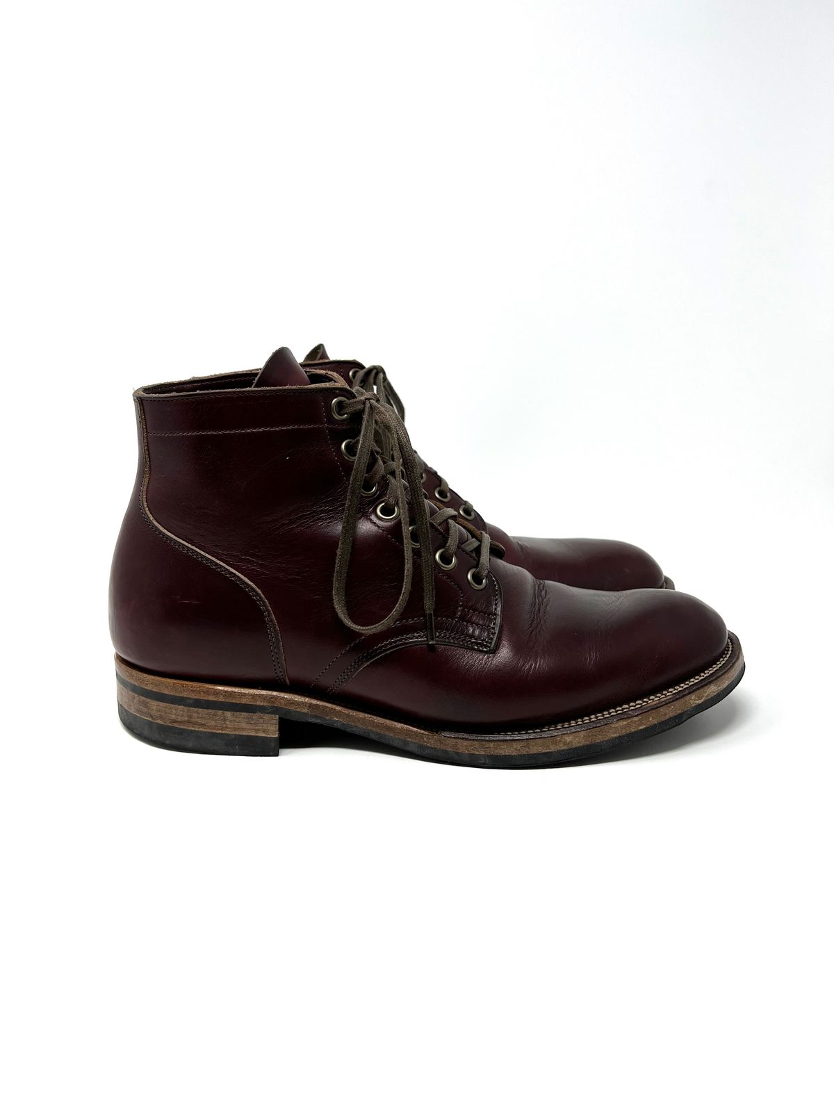 Photo by central209 on December 6, 2022 of the Viberg Service Boot in Horween Color 8 Chromexcel.