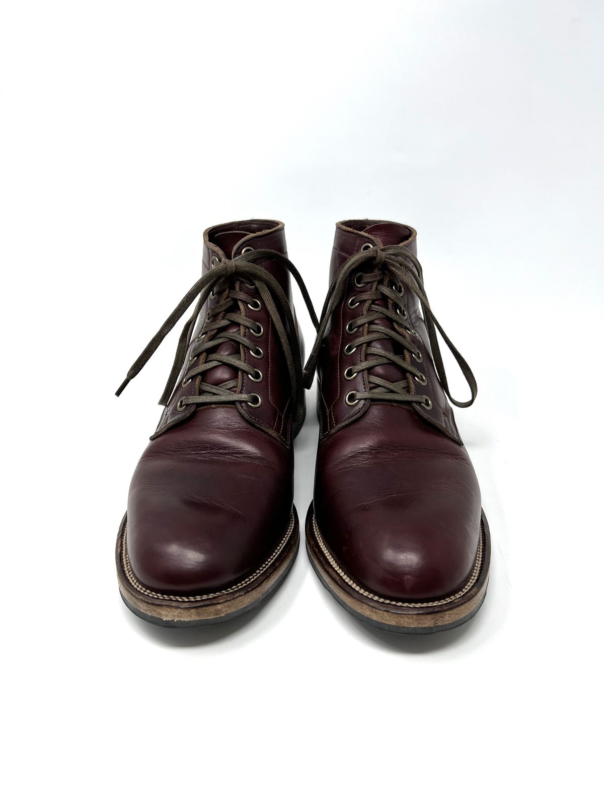 Photo by central209 on January 6, 2023 of the Viberg Service Boot in Horween Color 8 Chromexcel.