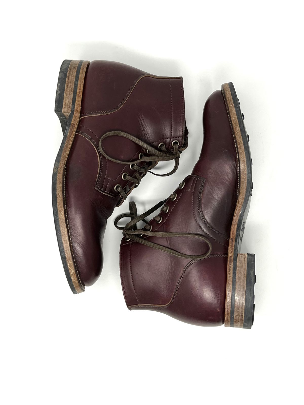 Photo by central209 on January 6, 2023 of the Viberg Service Boot in Horween Color 8 Chromexcel.