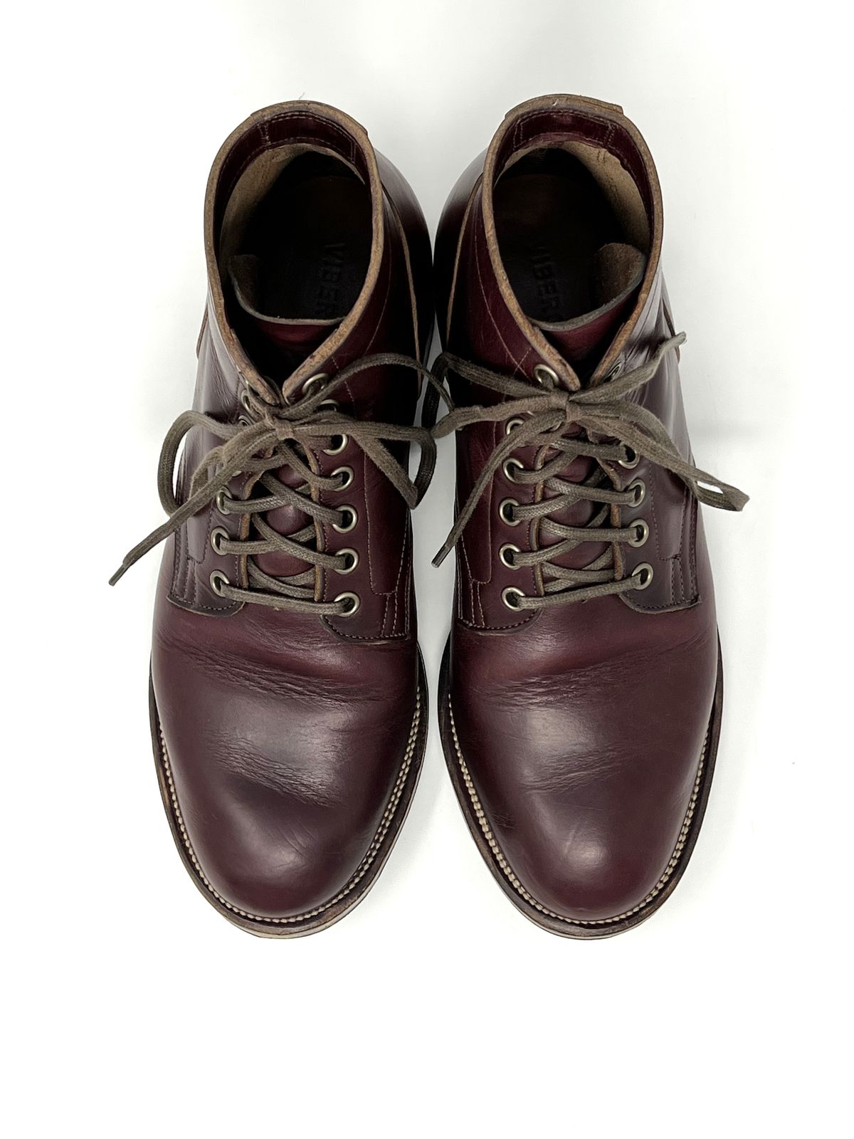 Photo by central209 on January 6, 2023 of the Viberg Service Boot in Horween Color 8 Chromexcel.