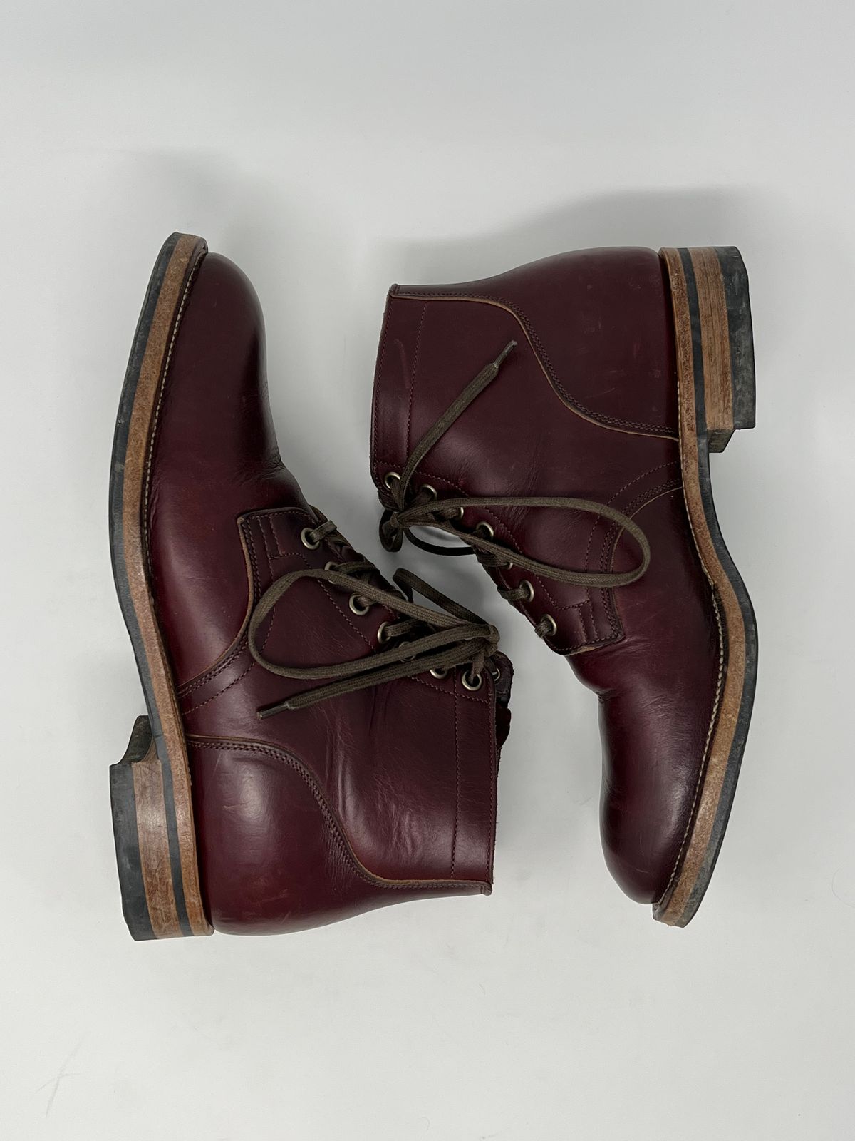 Photo by central209 on February 6, 2023 of the Viberg Service Boot in Horween Color 8 Chromexcel.