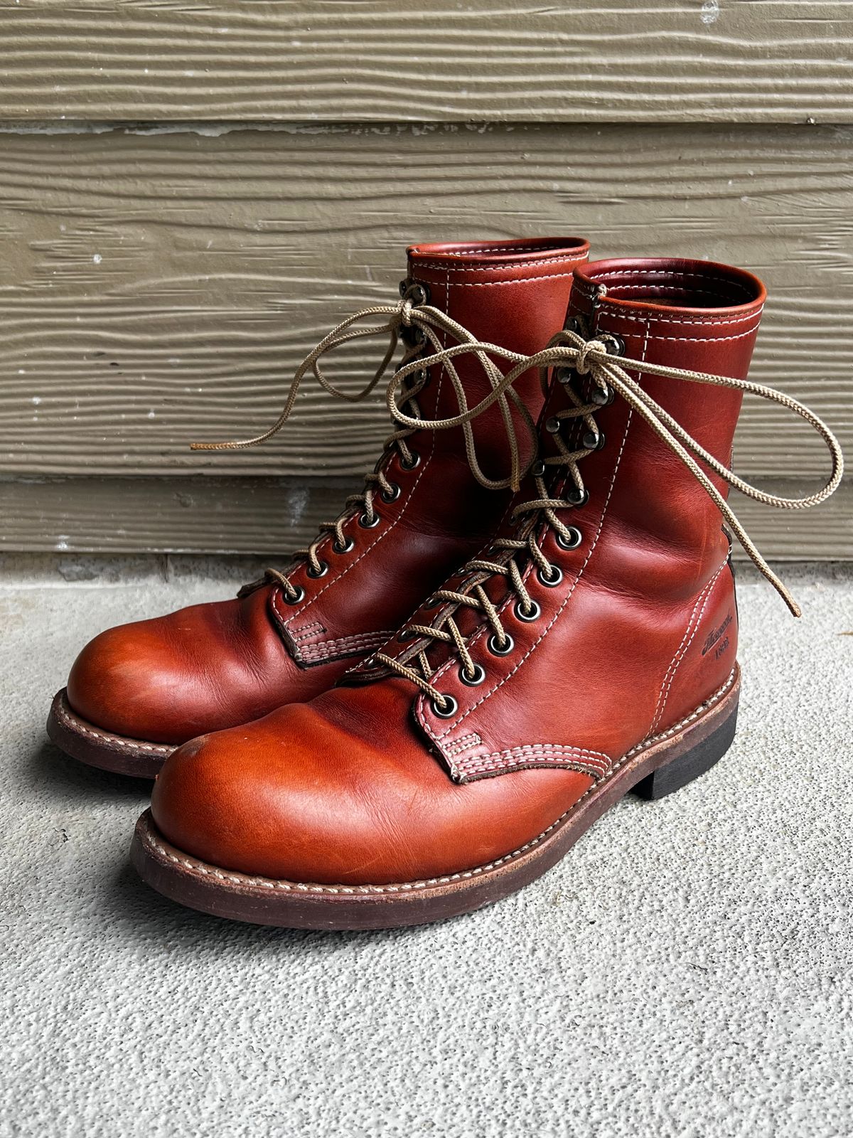 Photo by central209 on April 5, 2025 of the Thorogood 1892 Tomahawk Boot in Horween Cognac Chromexcel.
