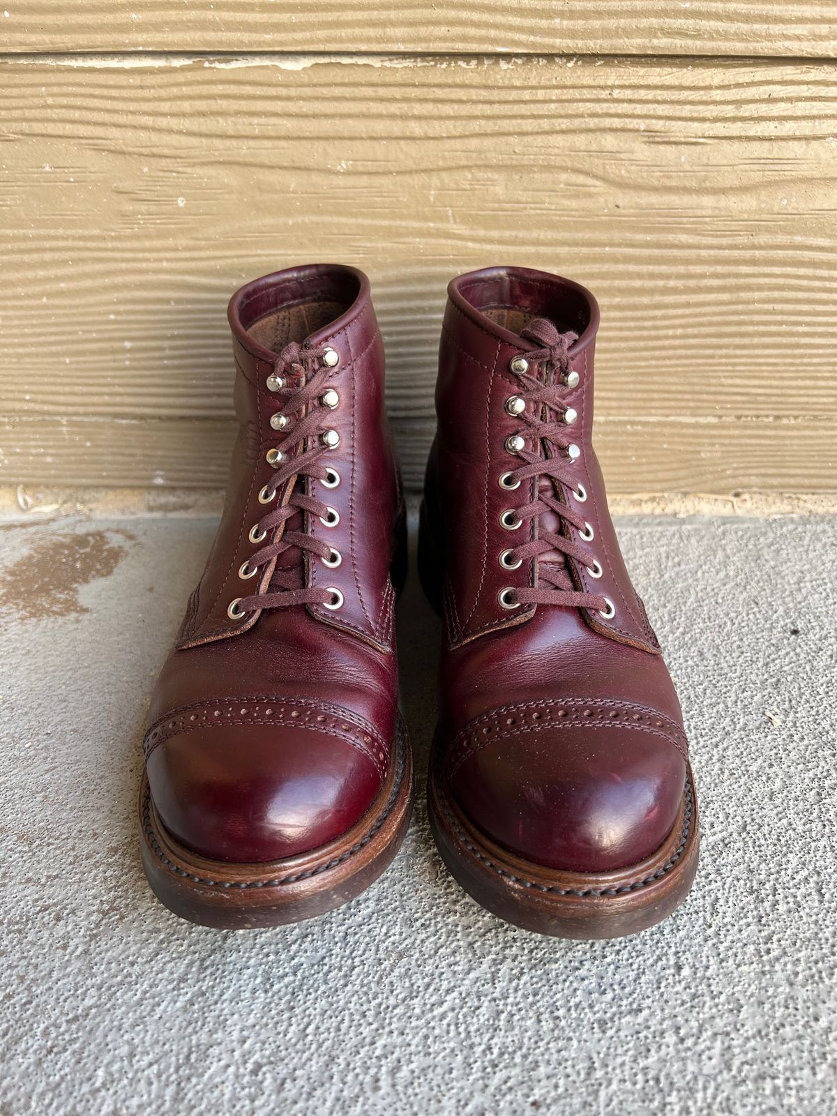 Photo by central209 on March 5, 2024 of the John Lofgren Combat Boots in Horween Burgundy Chromexcel.