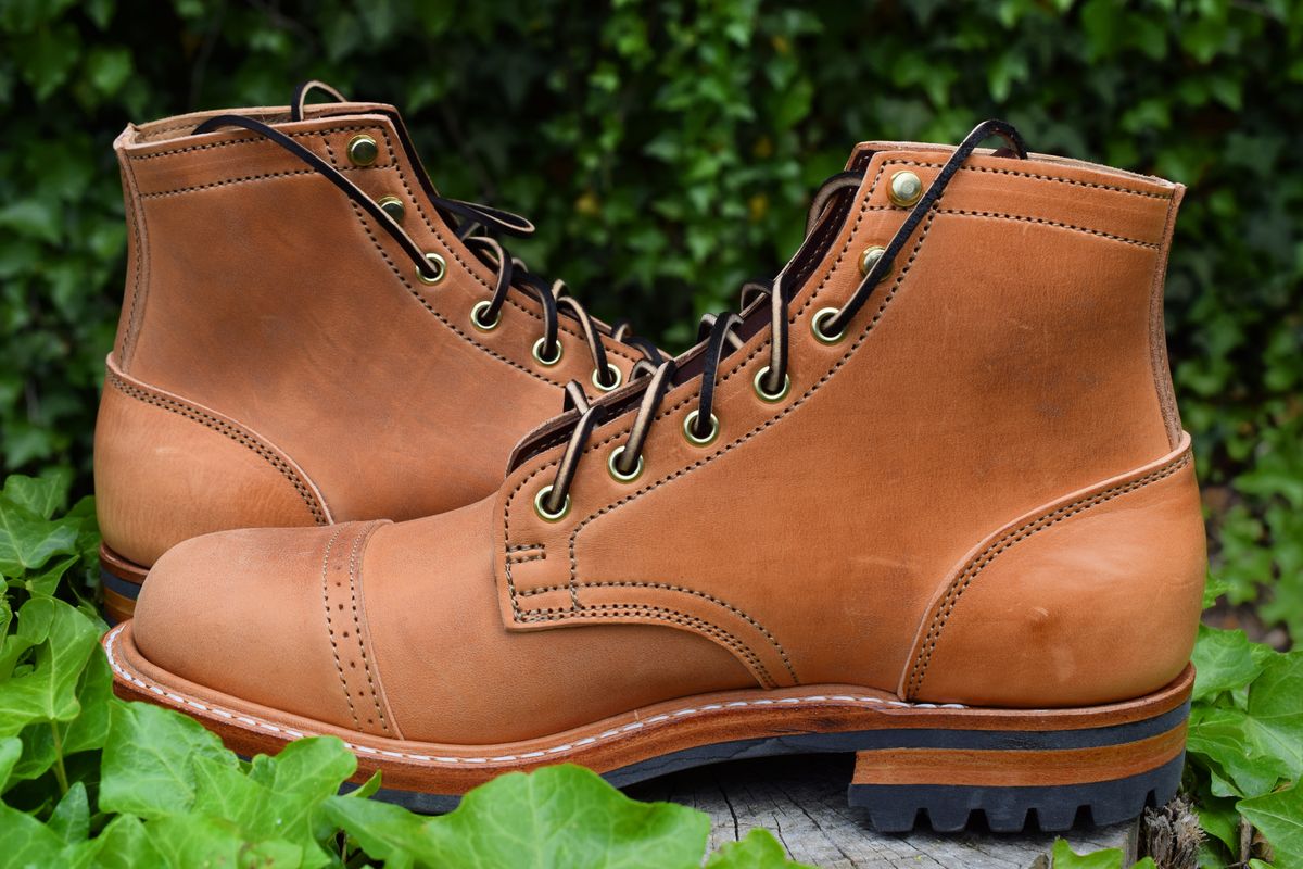 Photo by DalesLeatherworks on October 2, 2023 of the Truman Service Boot in Natural Horse Rump.