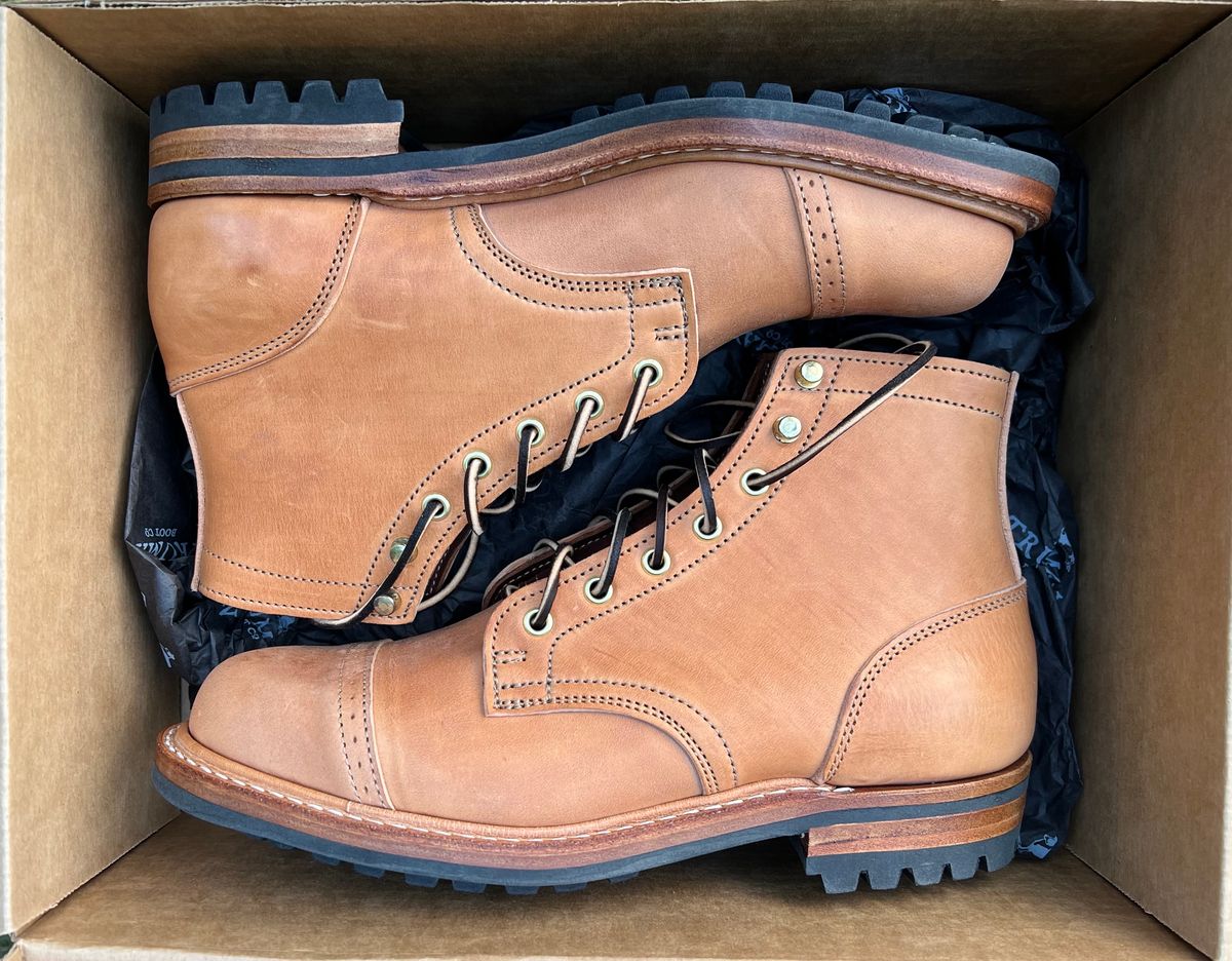 Photo by DalesLeatherworks on October 2, 2023 of the Truman Service Boot in Natural Horse Rump.